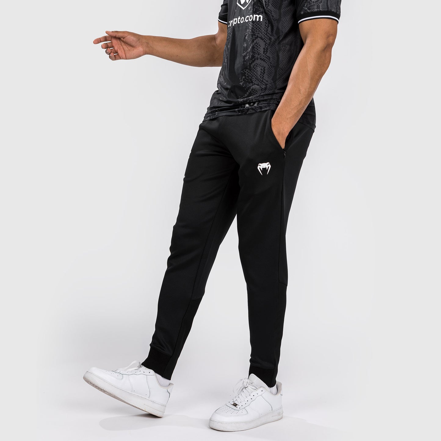 UFC Adrenaline by Venum Authentic Fight Night 남성용 워크아웃 팬츠 – 블랙