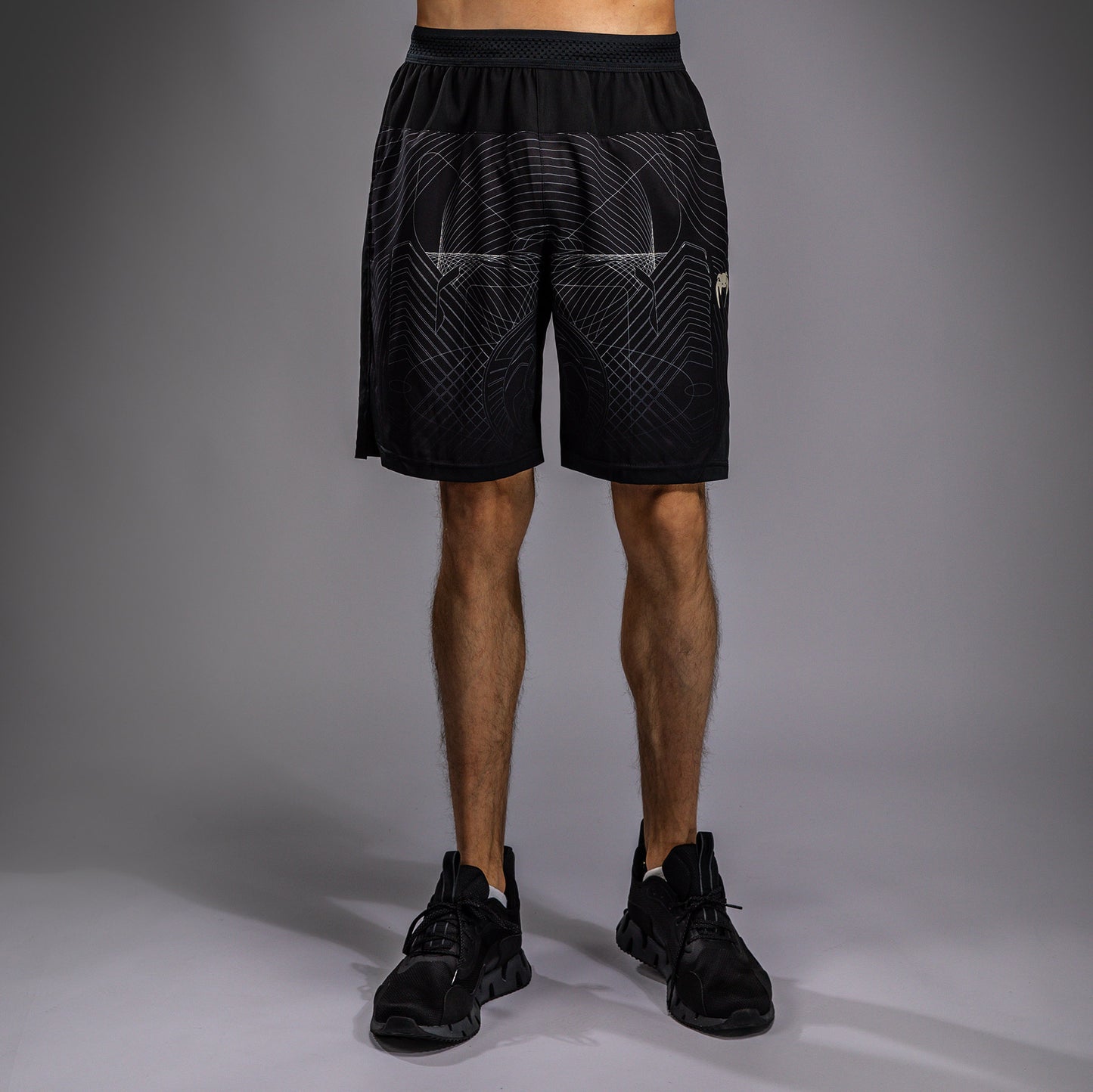 Venum G-Fit Air 남성용 트레이닝 쇼츠 – 딥 블랙/데저트 샌드