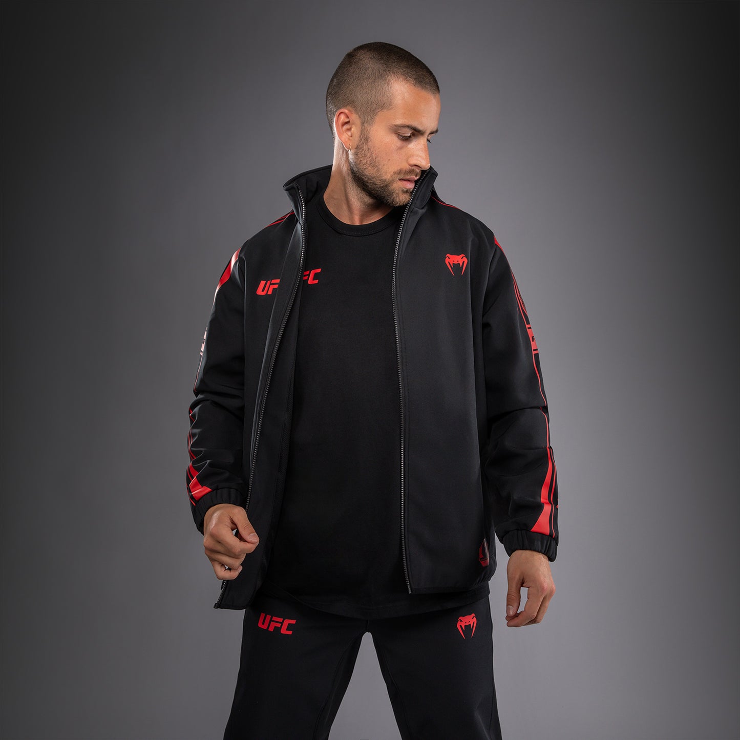Venum UFC Unity by Venum Authentic Fight Week 남성 집업 후디 - 블랙