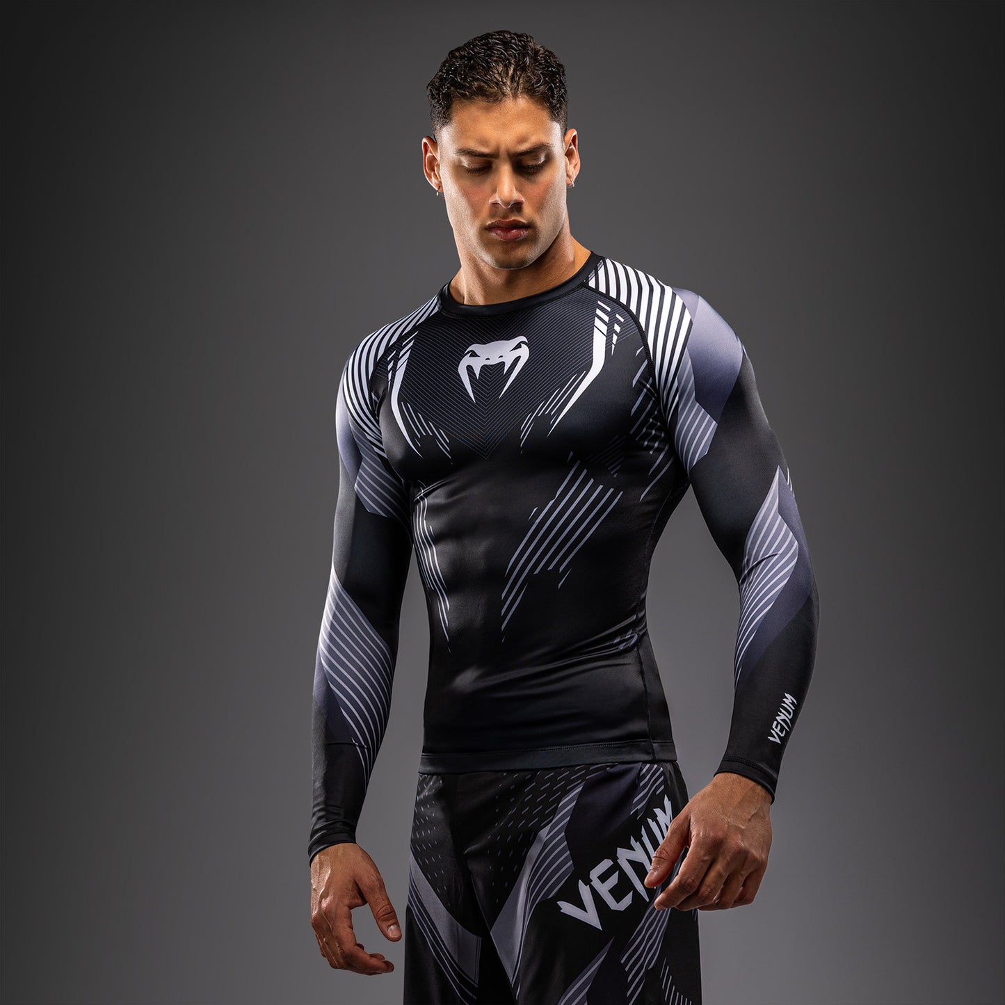 NO-GI 6.0 긴팔 래쉬가드 – 블랙/화이트