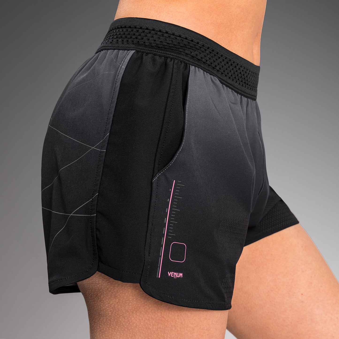 Venum Tactical XT 트레이닝 쇼츠 – 블랙/스톰 그레이