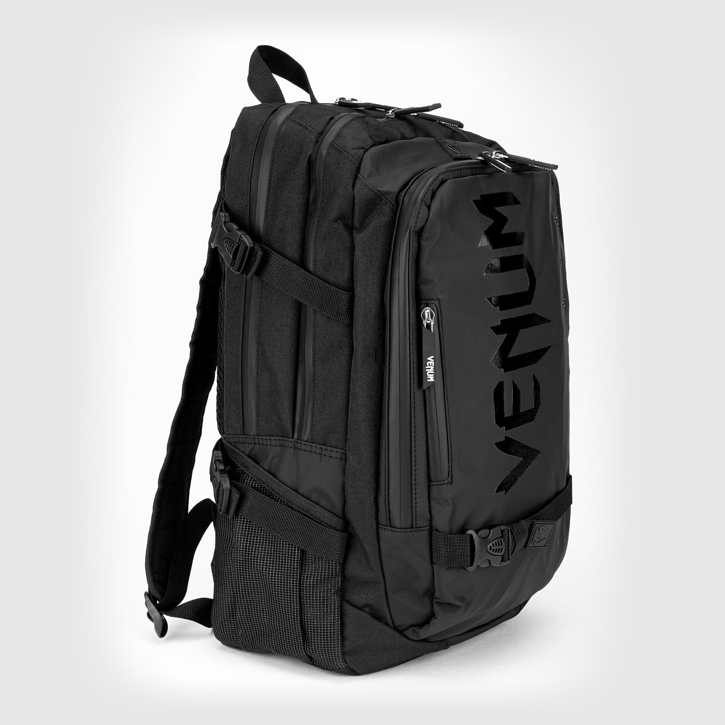 Venum Challenger Pro Evo 백팩 (20-25L) – 블랙