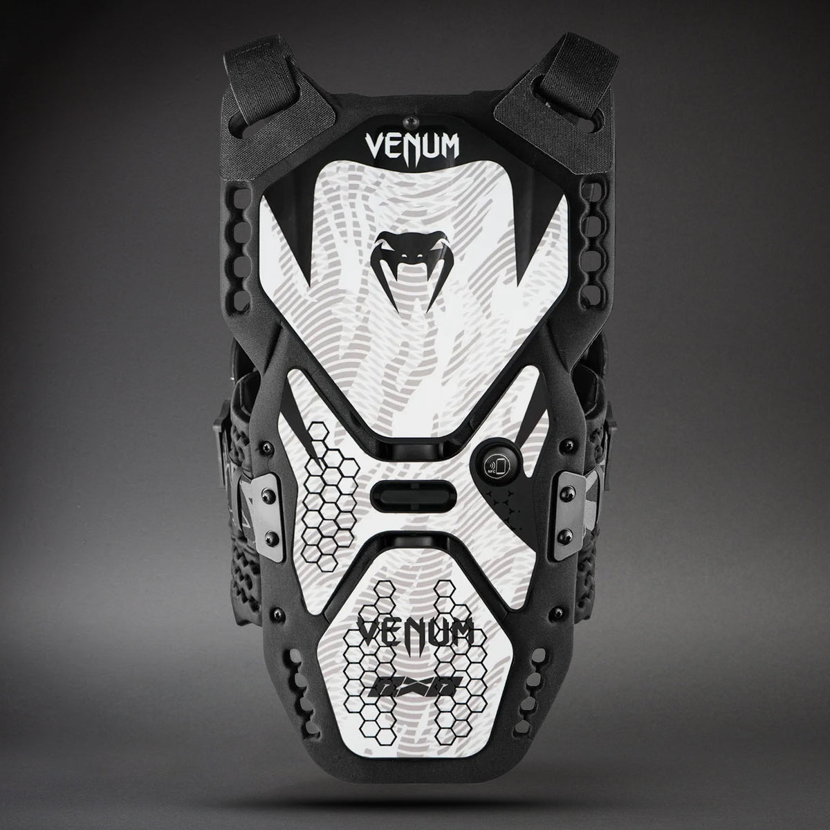 Venum x RXR R-Pro 2 상체 보호대 - 블랙/화이트