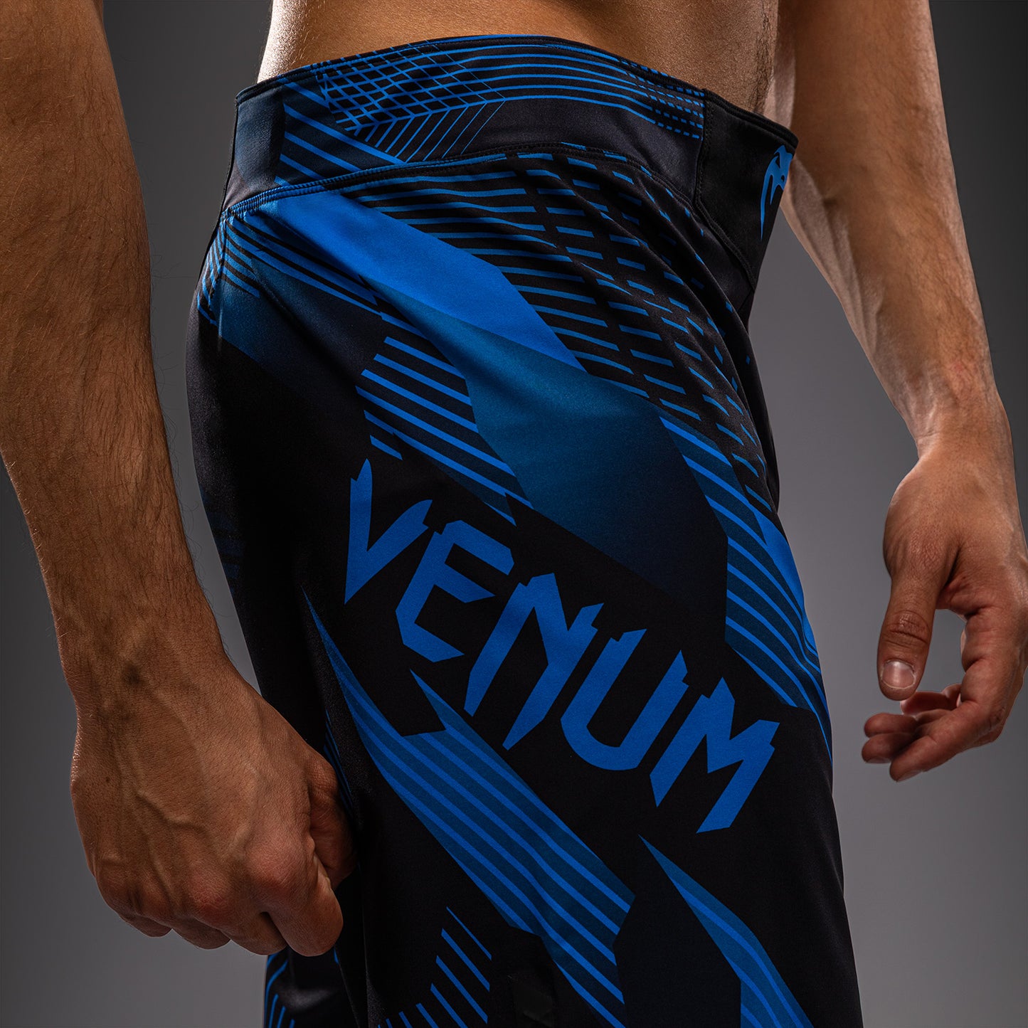 NO-GI 6.0 파이트 쇼츠 – 블랙/블루