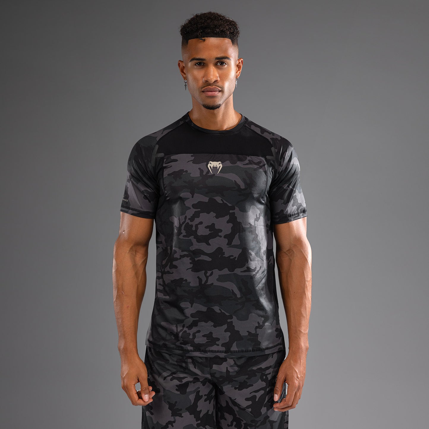 Venum G-Fit Air 남성용 드라이 테크 티셔츠 – 어반 디지털 카모