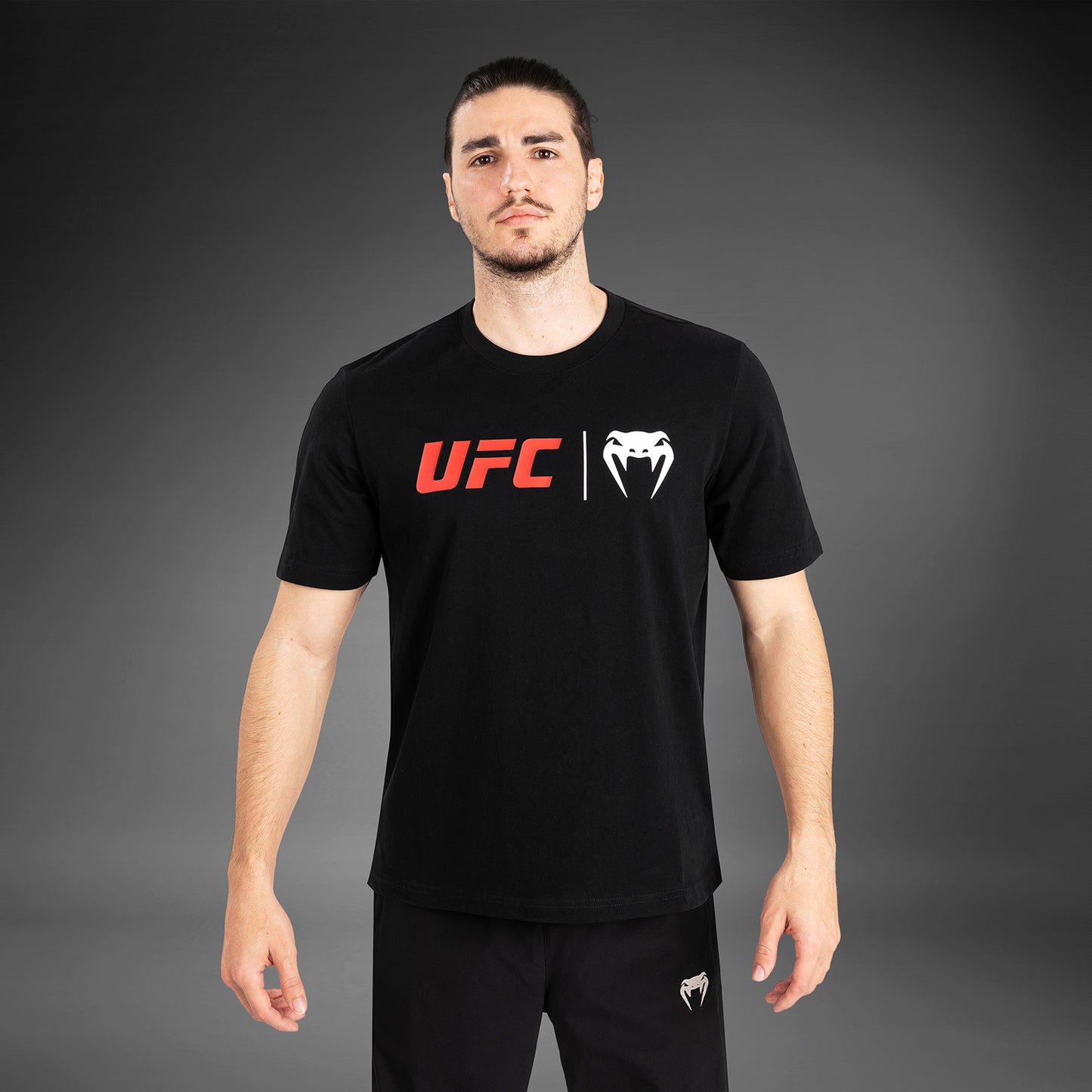 UFC Venum Classic 티셔츠 – 블랙/레드