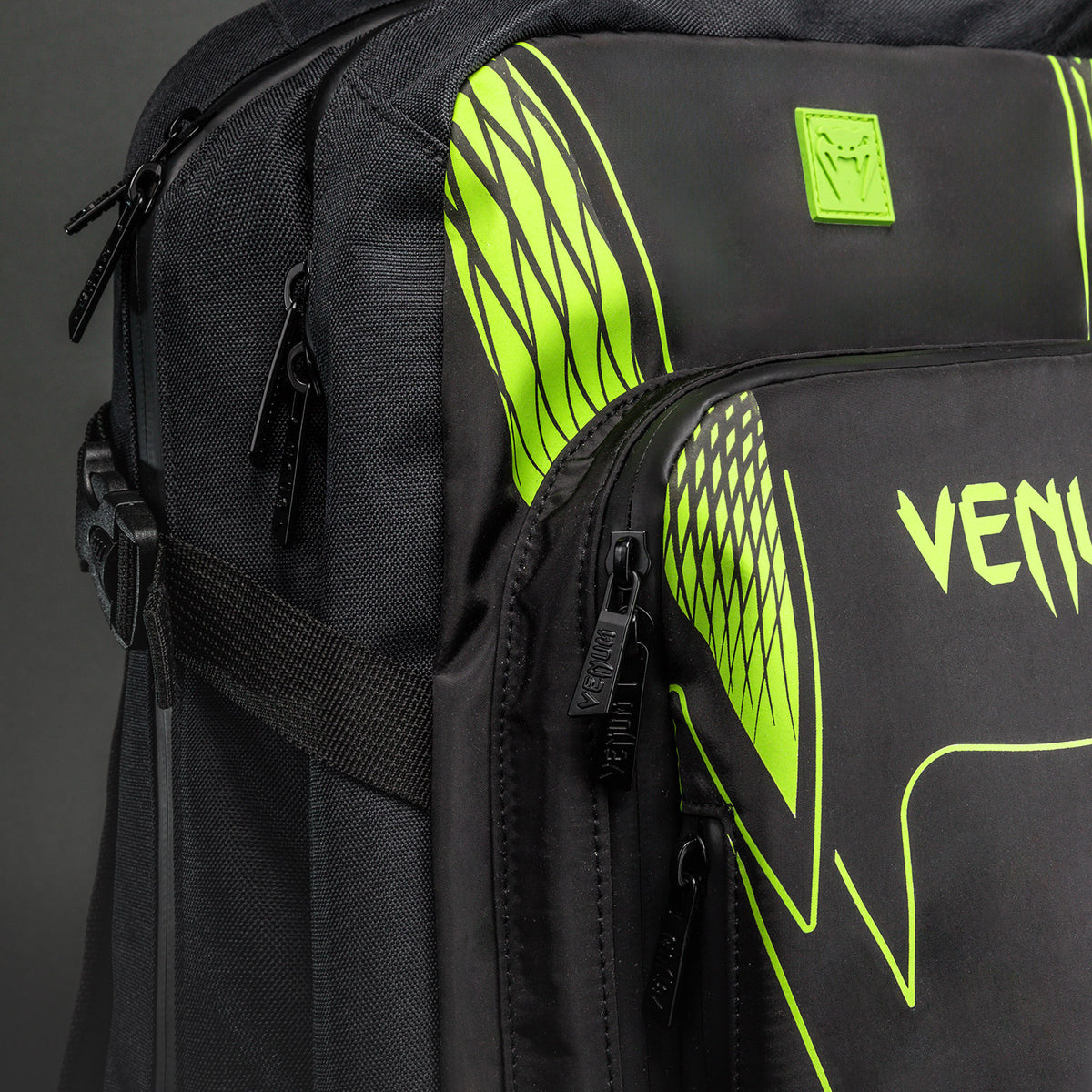 Venum Amazonia Reborn 백팩 (15-25 L) - 블랙/그린