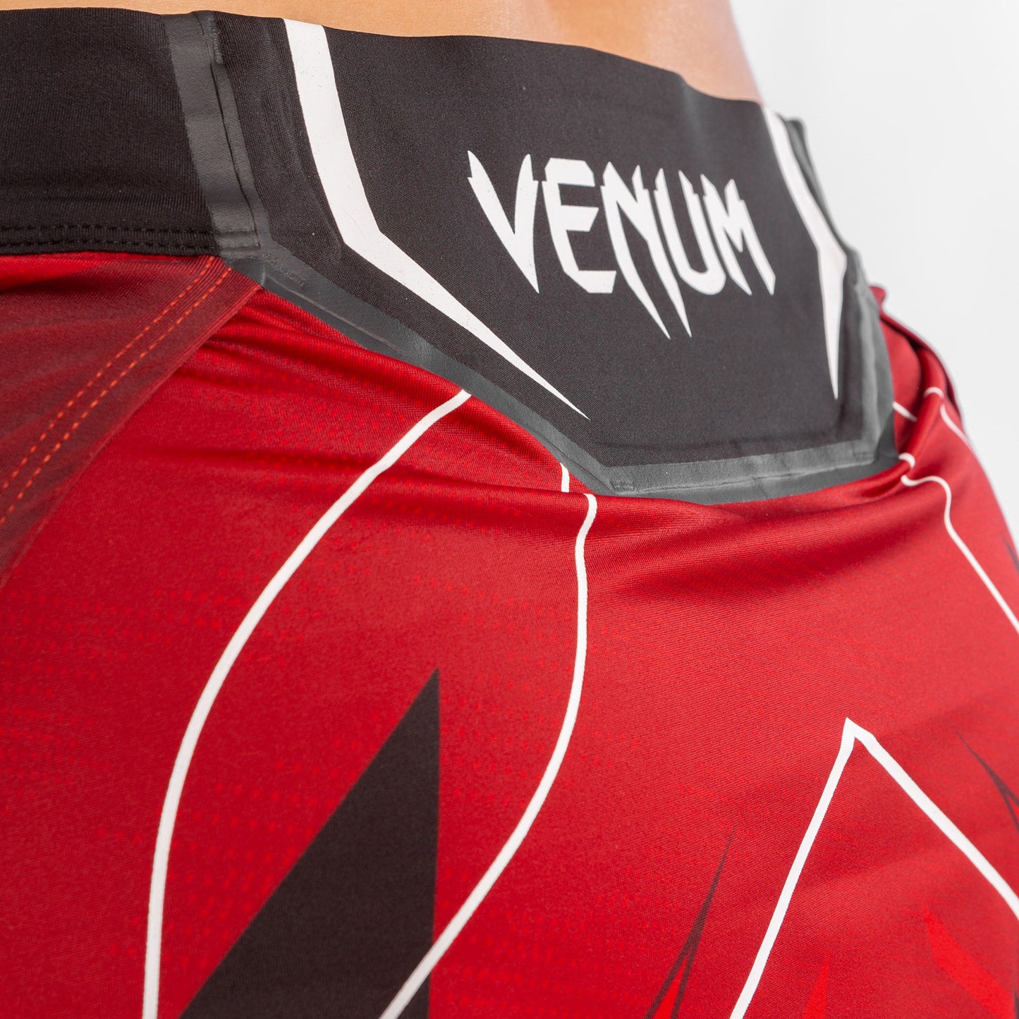 UFC Venum Authentic Fight Night 여성용 스커트 – 레드