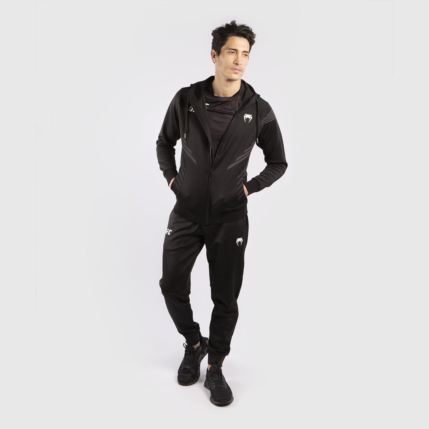 UFC Venum Pro Line 남성용 후디 – 블랙
