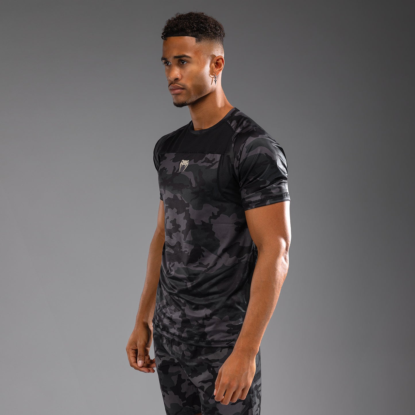 Venum G-Fit Air 남성용 드라이 테크 티셔츠 – 어반 디지털 카모