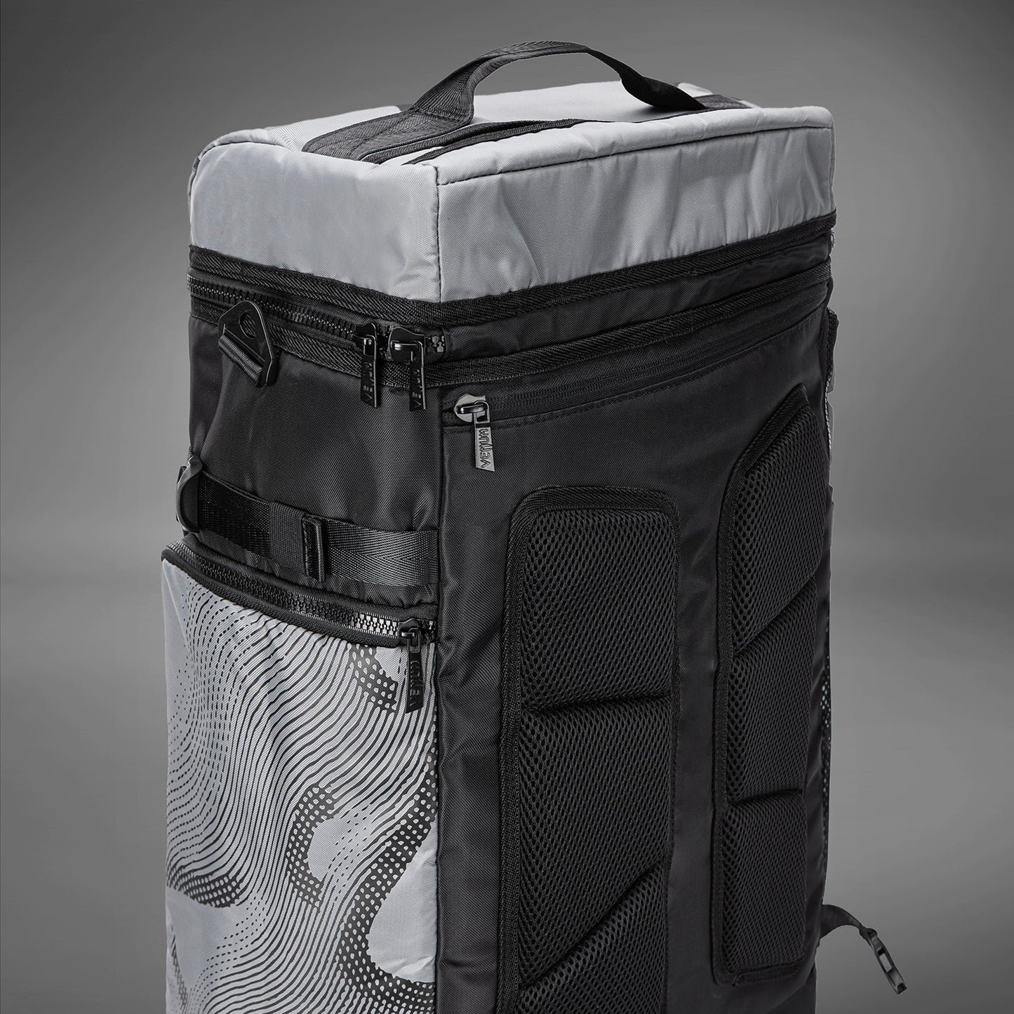 Venum Trainer Hybrid 스포츠백 – 스톰 그레이