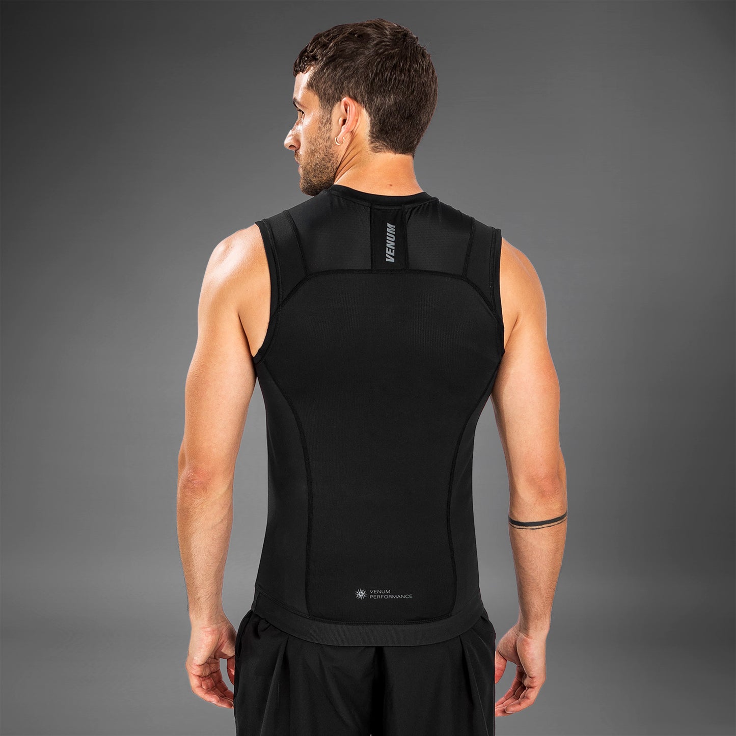 Venum G-Fit Air 래쉬가드 민소매 – 블랙