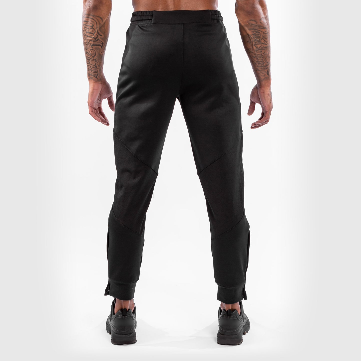 UFC Venum Authentic Fight Night 남성용 워크아웃 팬츠 – 블랙