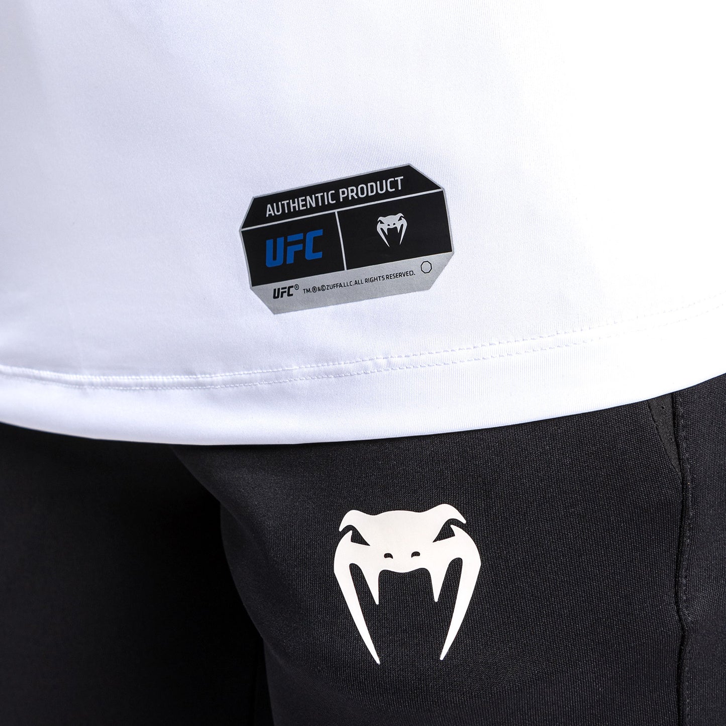 Venum UFC Authentic Fight Night 2.0 Midnight Edition 여성 워크아웃 저지 – 아이스