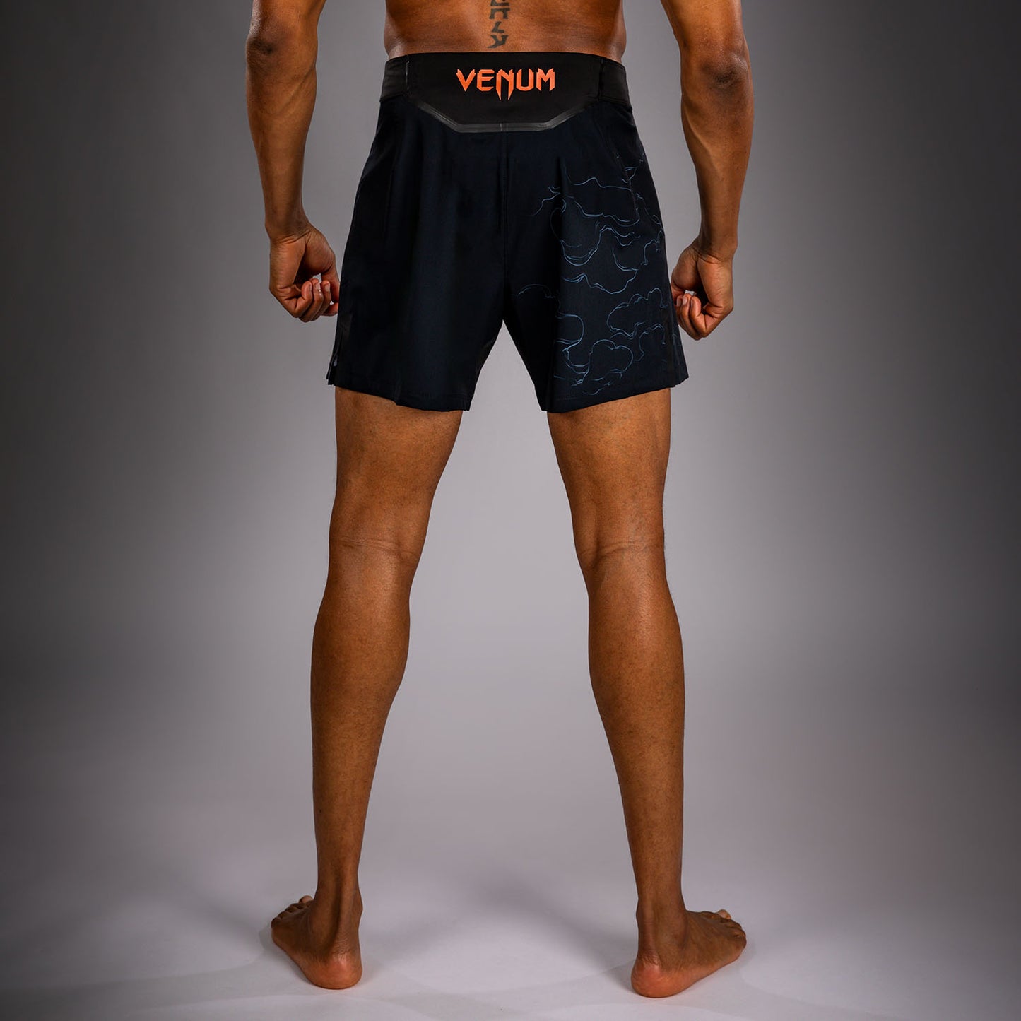 Venum Thunder Dragon 파이트 쇼츠 – 블랙/그레이/코퍼