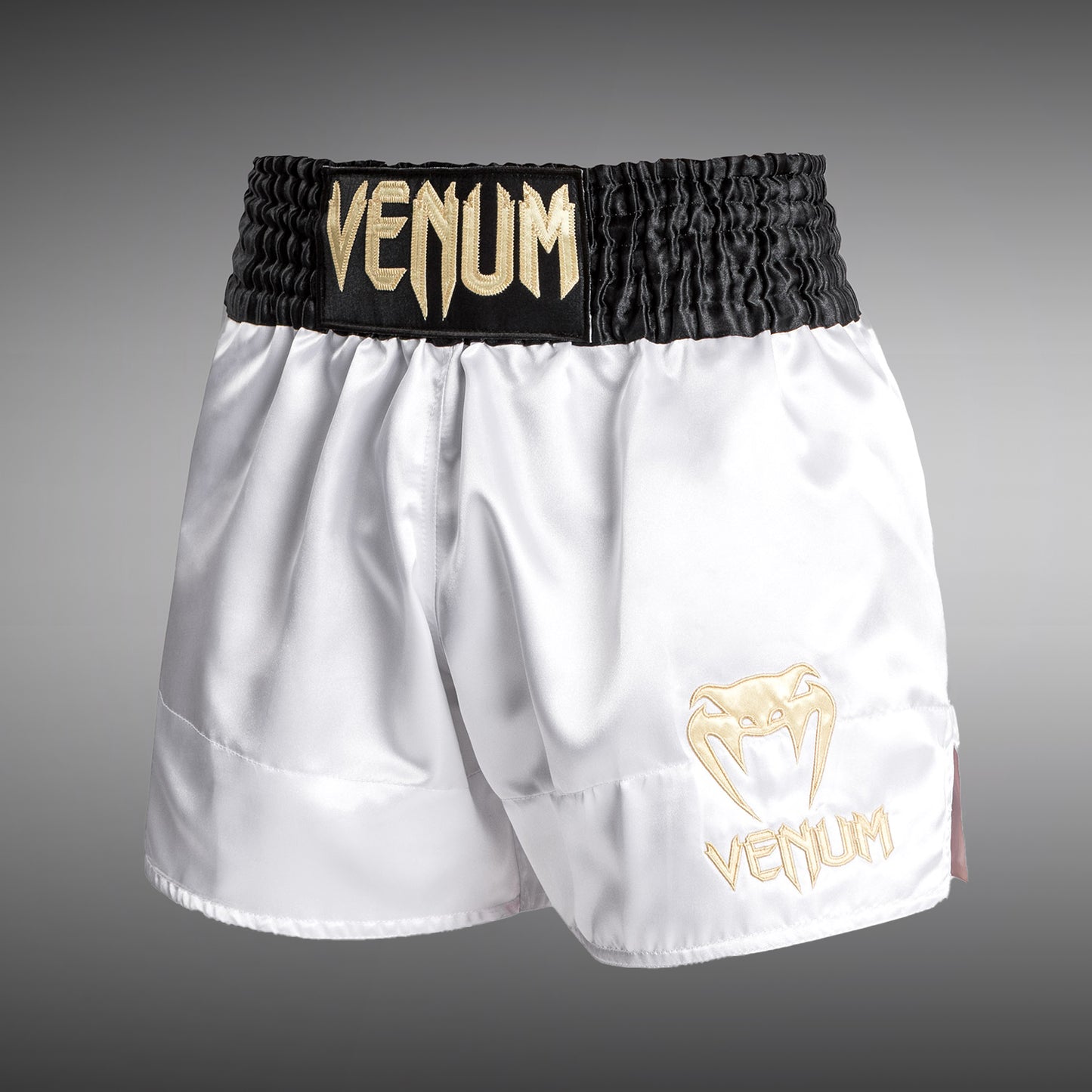 Venum Classic 무에타이 쇼츠 – 화이트/골드/블랙