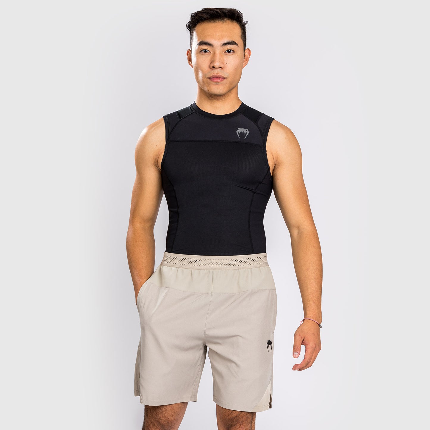 Venum G-Fit 에어 트레이닝 쇼츠 – 샌드