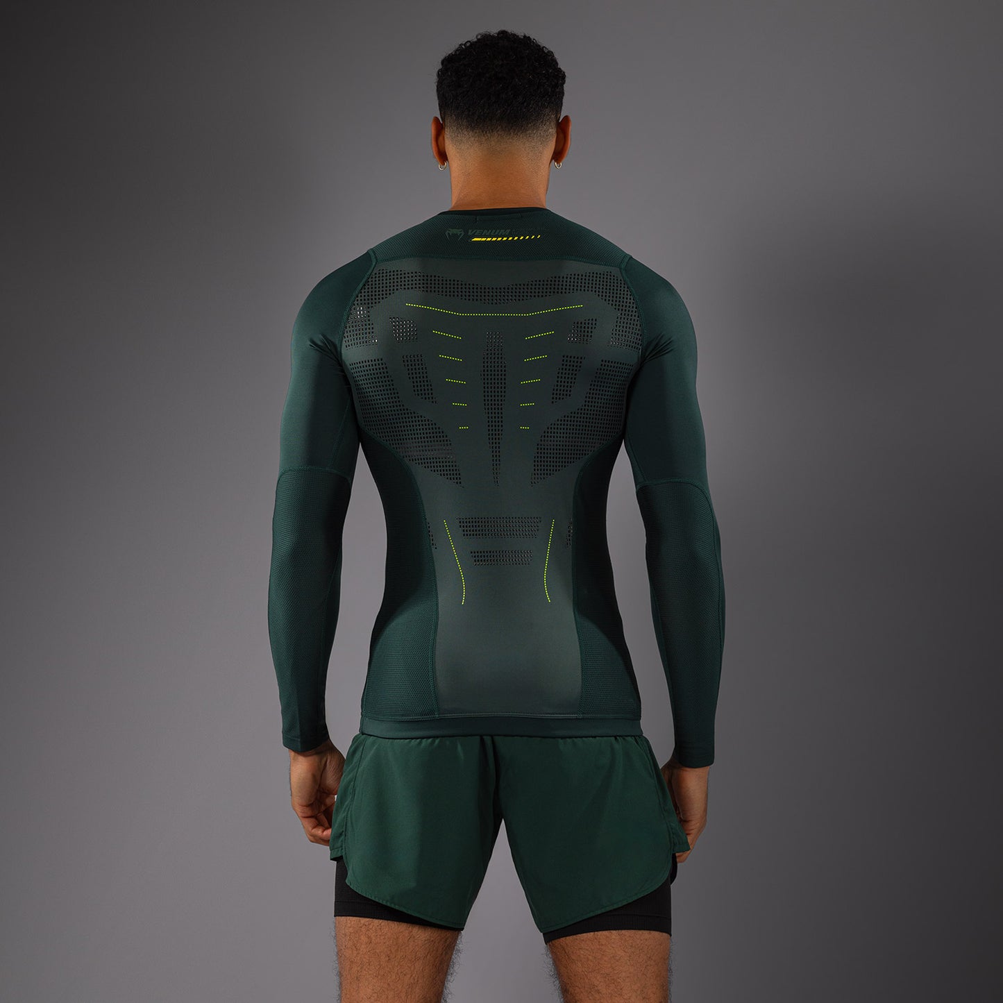 Venum Technical 3.0 긴팔 래쉬가드 – 포레스트 그린