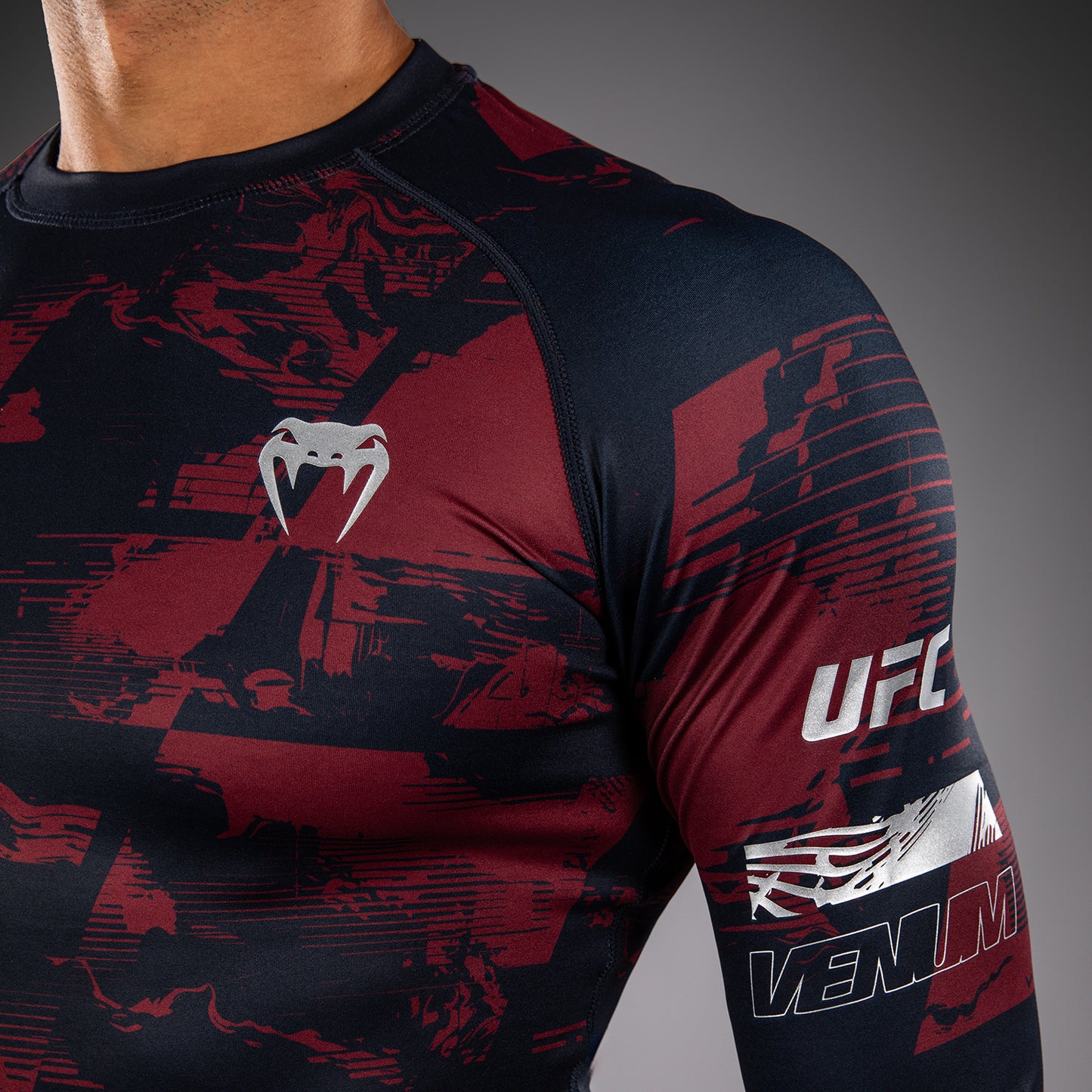 남성용 UFC Zenith by Venum 네이비 블루 오센틱 파이트 위크 퍼포먼스 긴팔 래쉬가드