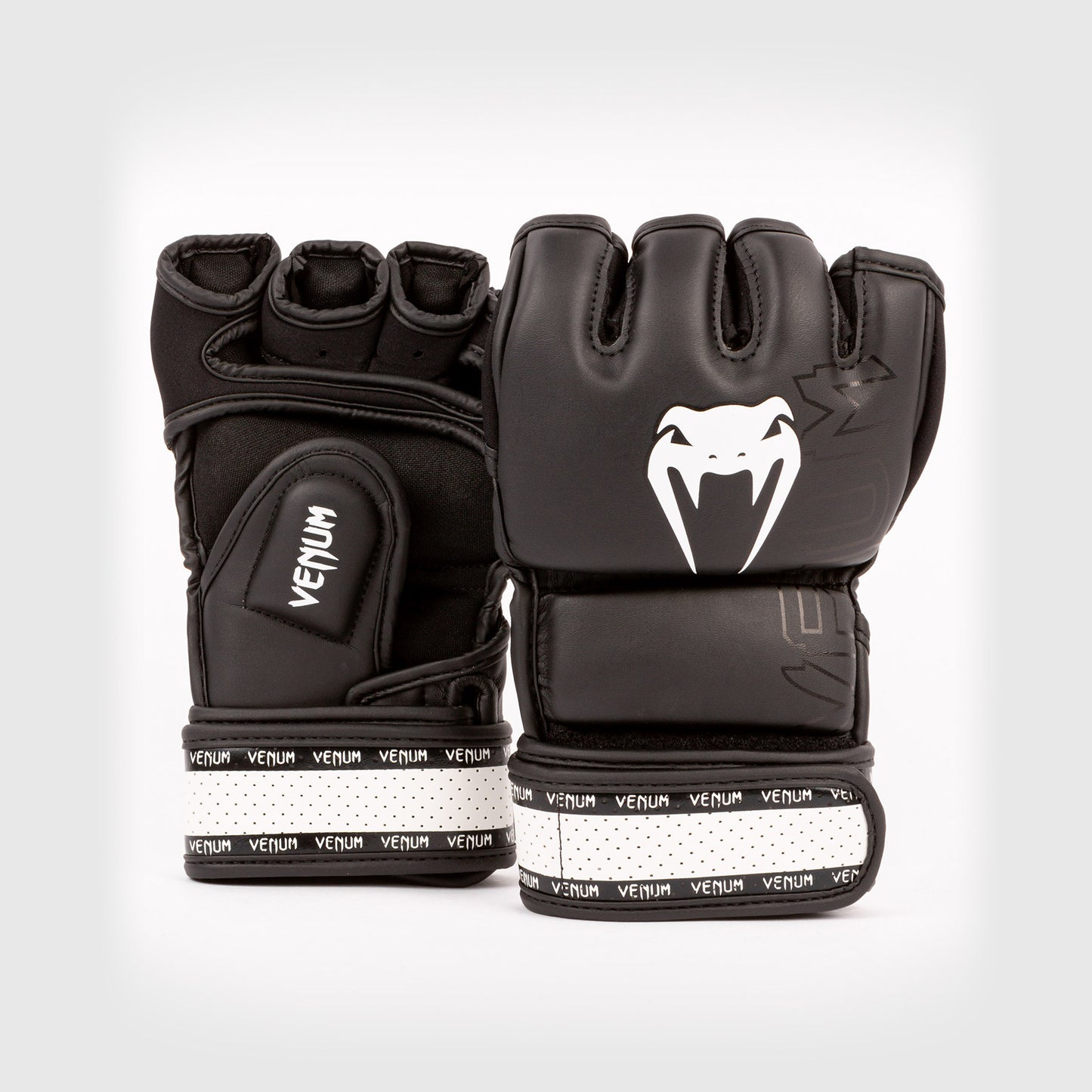 Venum Impact 2.0 MMA 글러브 – 블랙/화이트