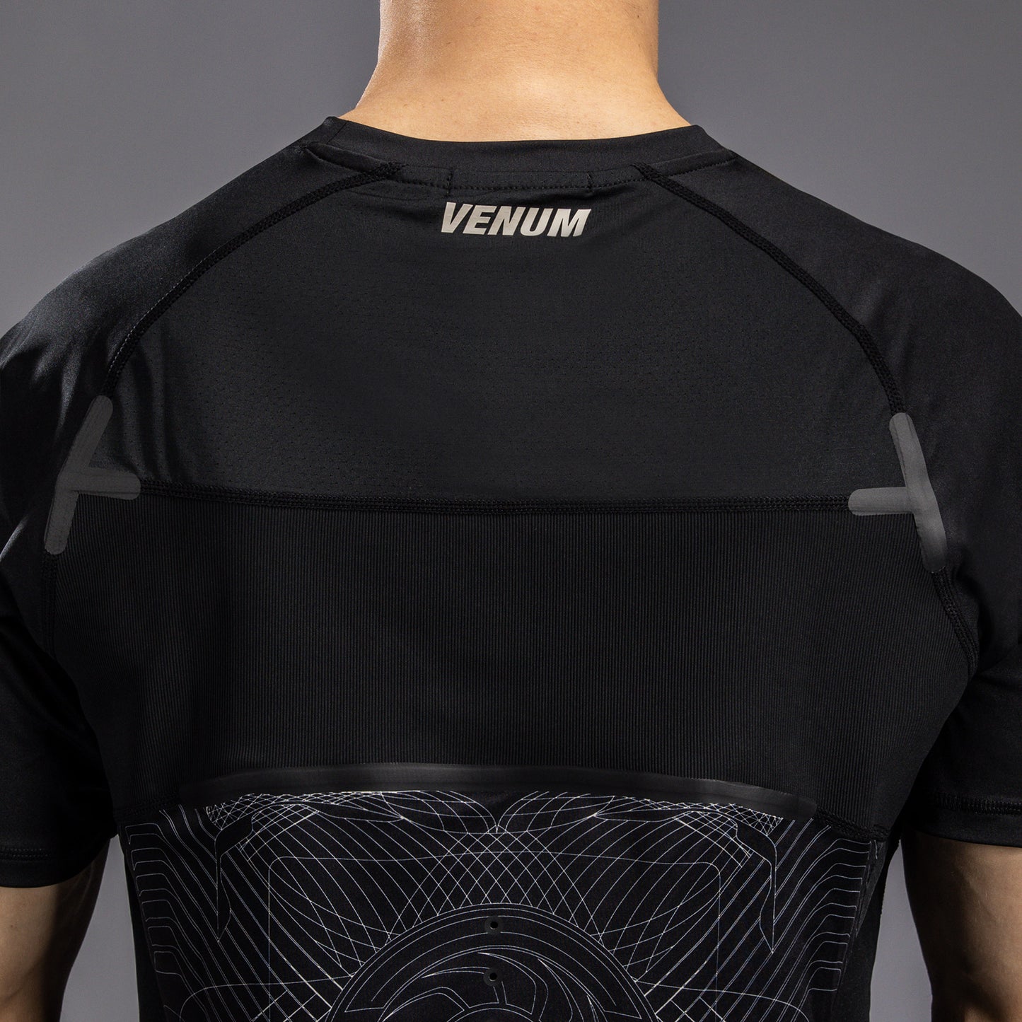 Venum G-Fit Air 남성용 드라이 테크 티셔츠 – 딥 블랙/데저트 샌드
