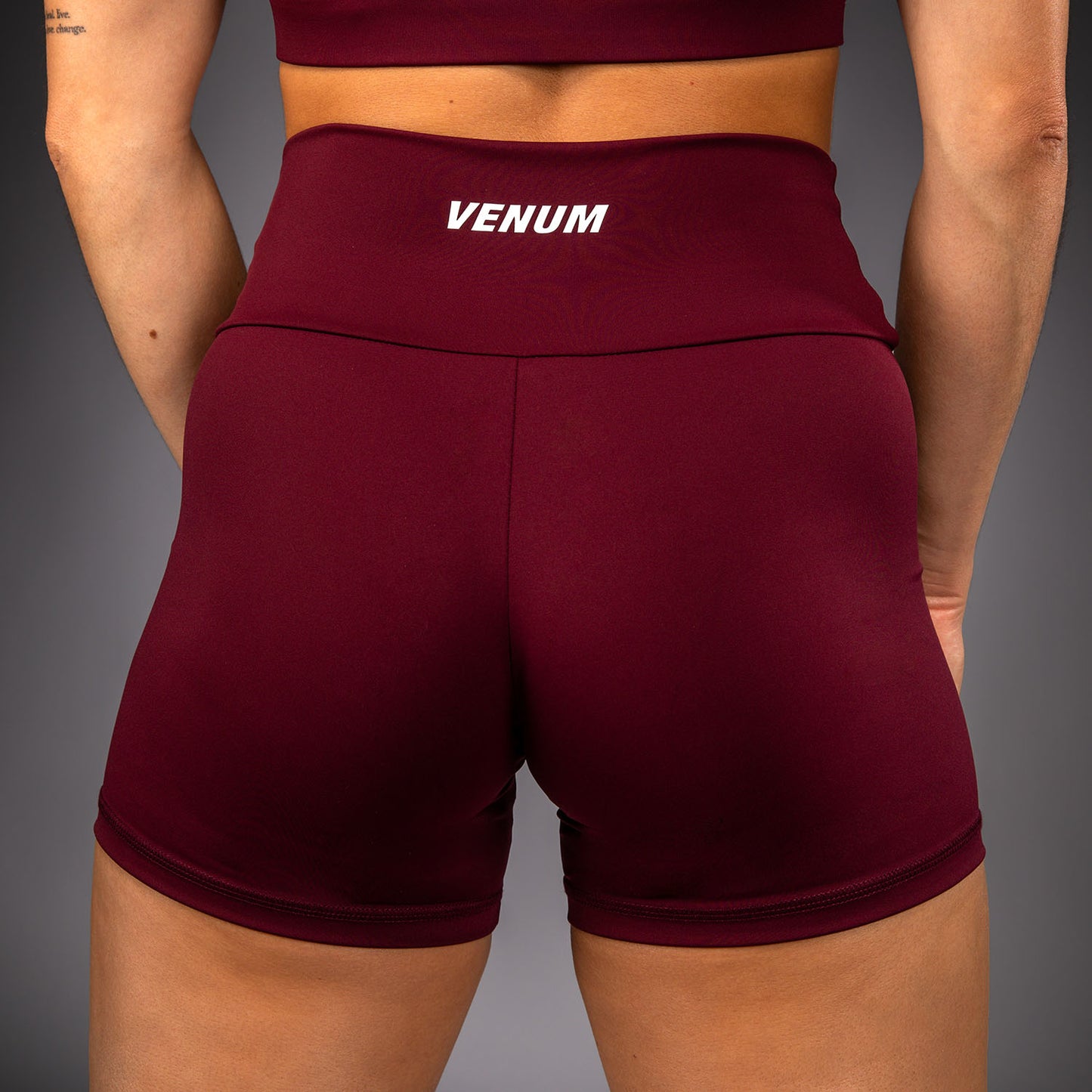 Venum Aero XT 컴프레션 쇼츠 - 플럼
