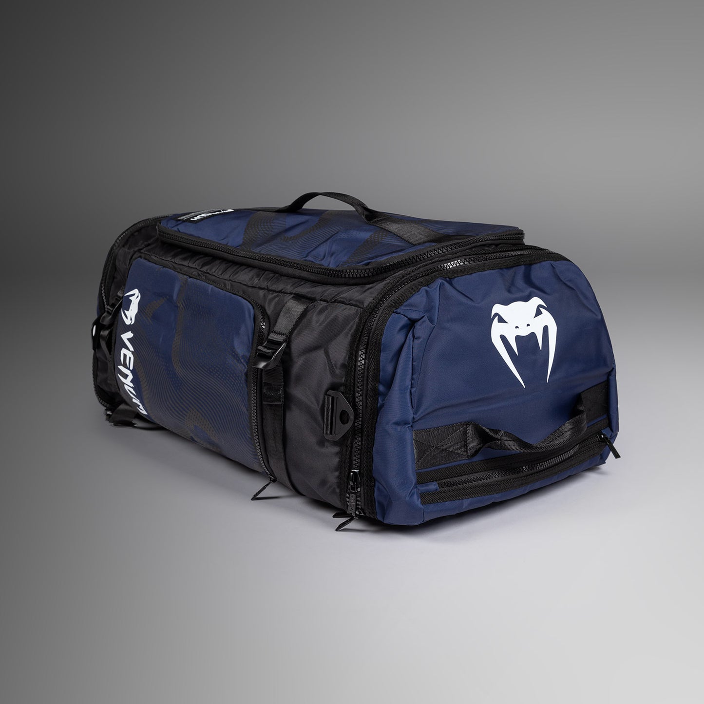 Venum Trainer Hybrid 스포츠백 – 미드나잇 블루