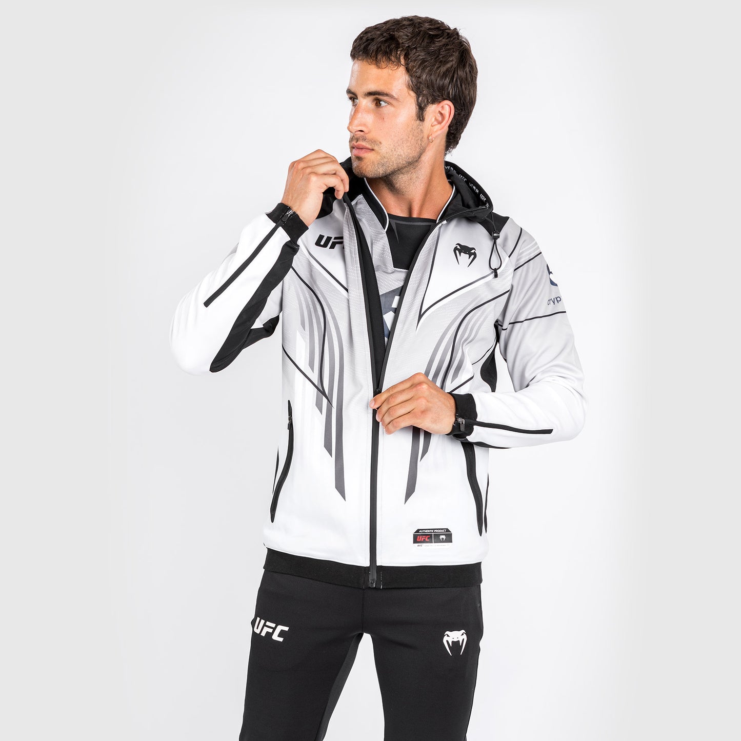 UFC Venum Authentic Fight Night 2.0 키트 by Venum 남성용 워크아웃 후디 – 화이트
