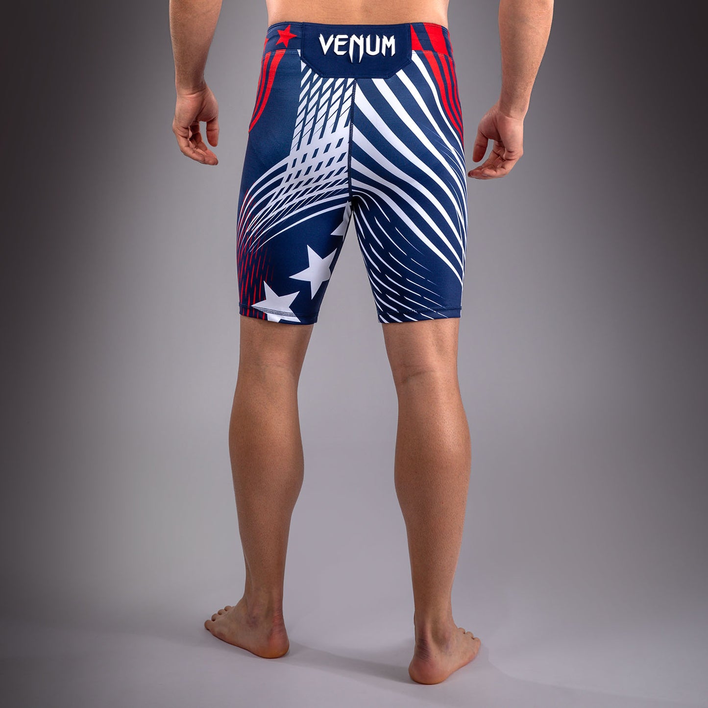 Official UFC Freedom 250 by Venum 남성용 Authentic Fight Night 발리 투도 쇼츠 - 블루