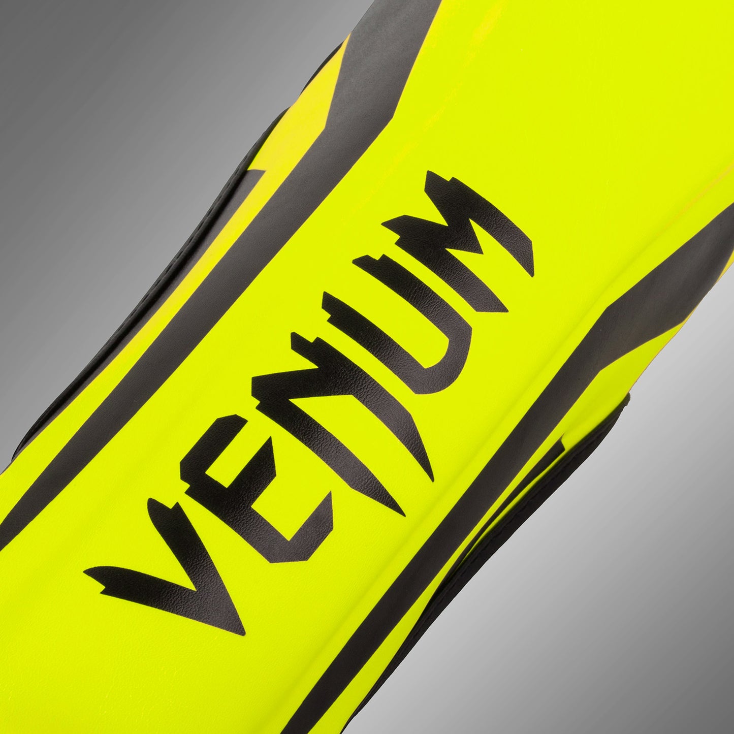 Venum Elite 키즈용 정강이 보호대 – 익스클루시브
