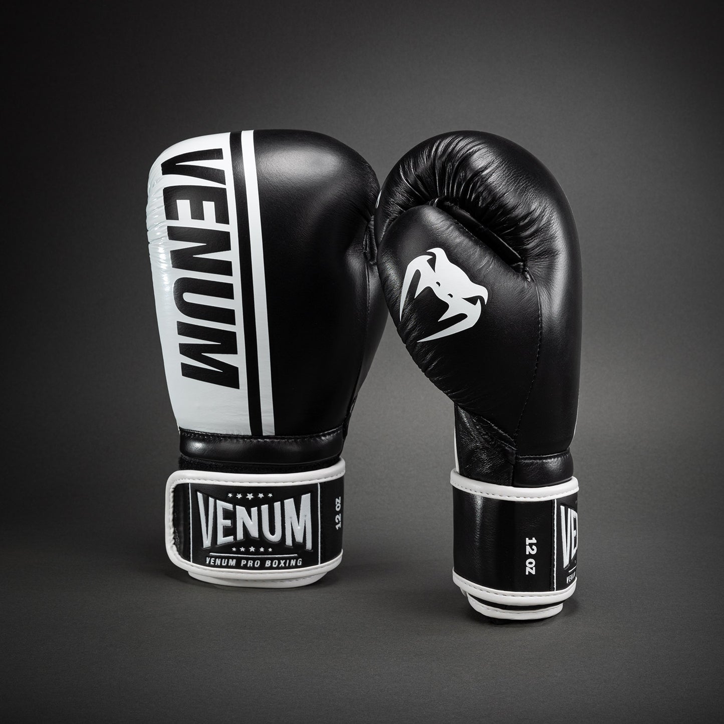 Venum Shield Pro 복싱 글러브 벨크로 – 블랙/화이트