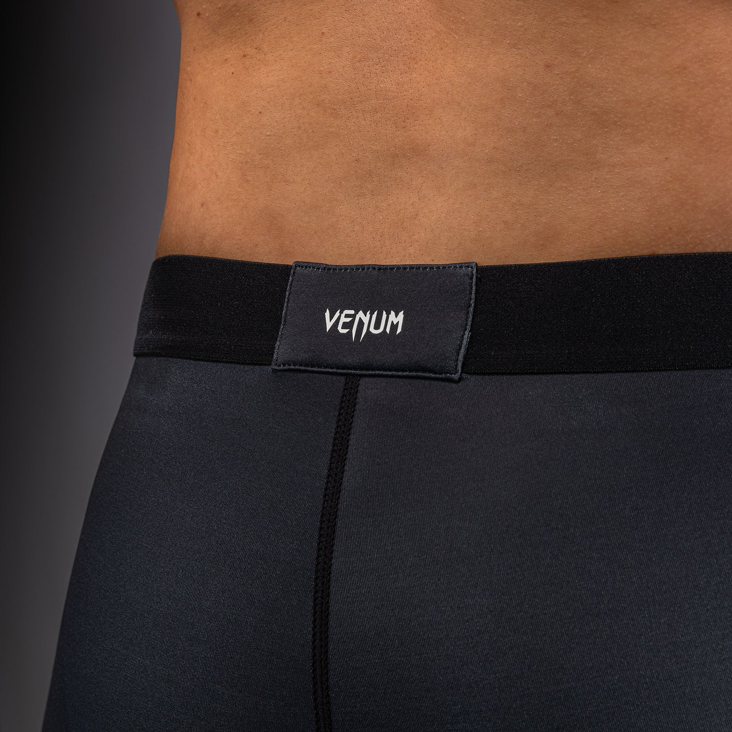 Venum Streamline 발리 투도 쇼츠 – 블랙/화이트