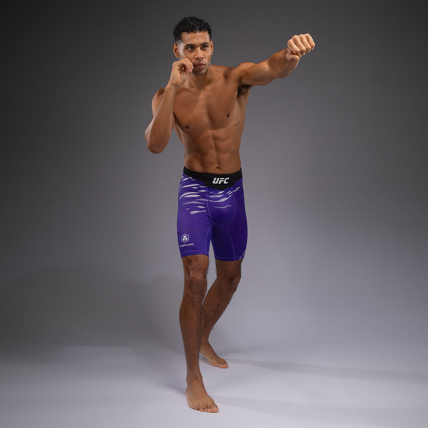 UFC Fusion by Venum Authentic Fight Night 남성용 발리 투도 쇼츠 – 퍼플