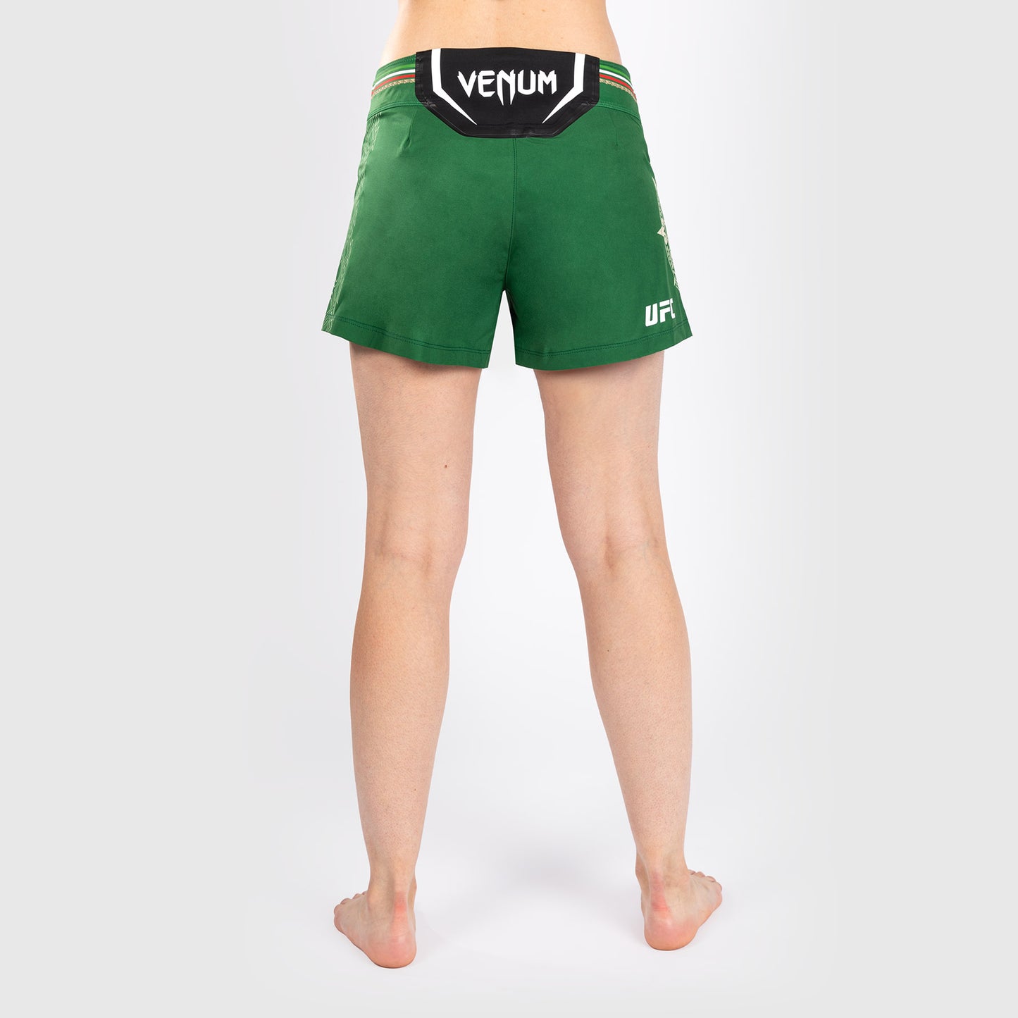 Noche UFC by Venum Authentic 여성용 파이트 쇼츠 – 그린