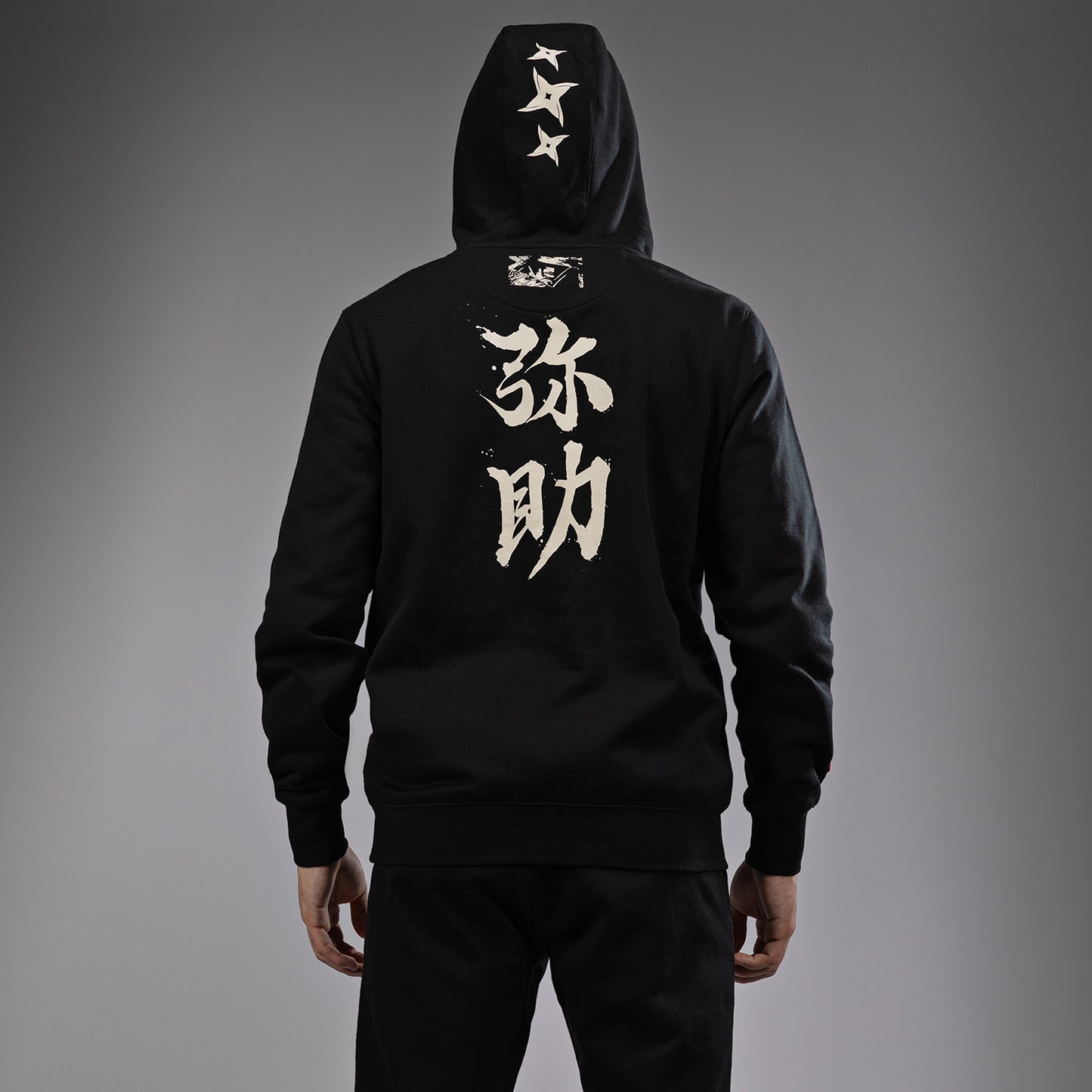 Venum x Assassin's Creed Shadows 후디 – 블랙