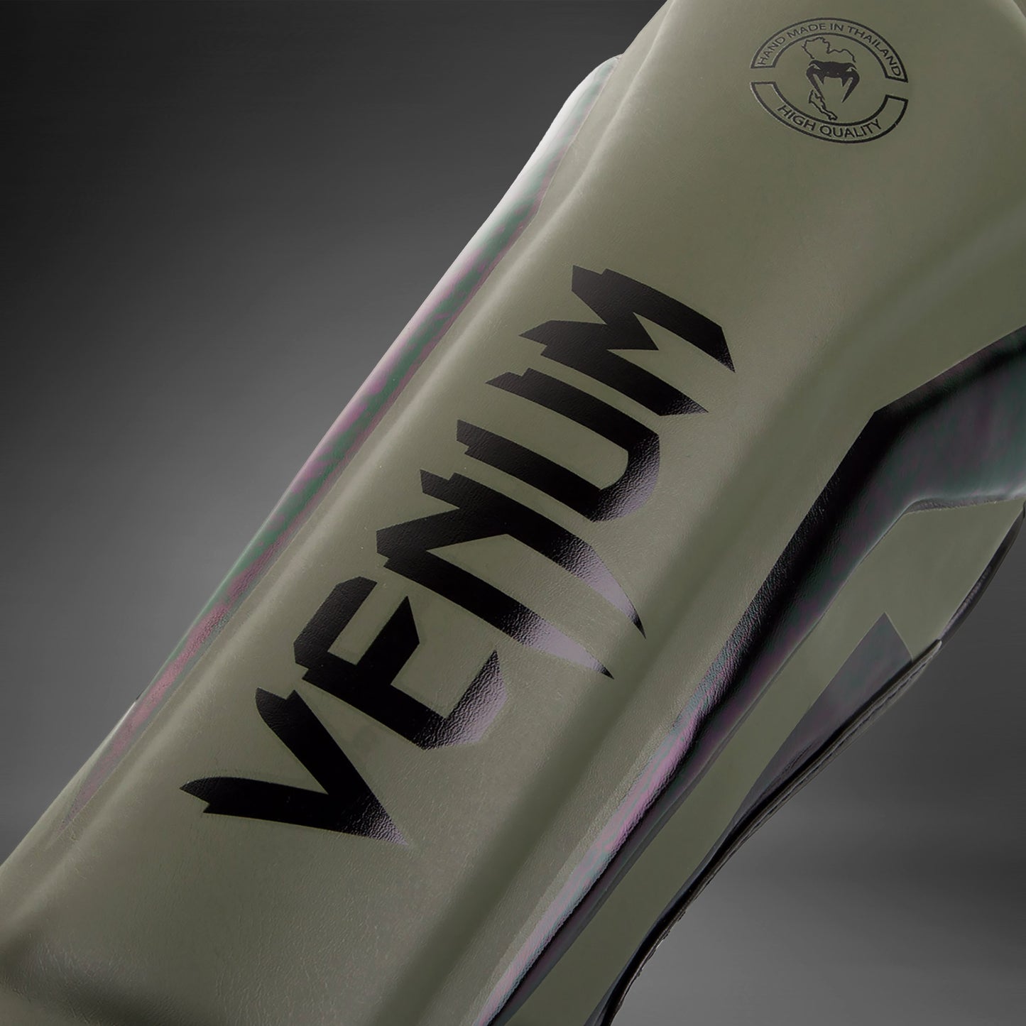 Venum Elite Standup 정강이 보호대 – 카키/블랙
