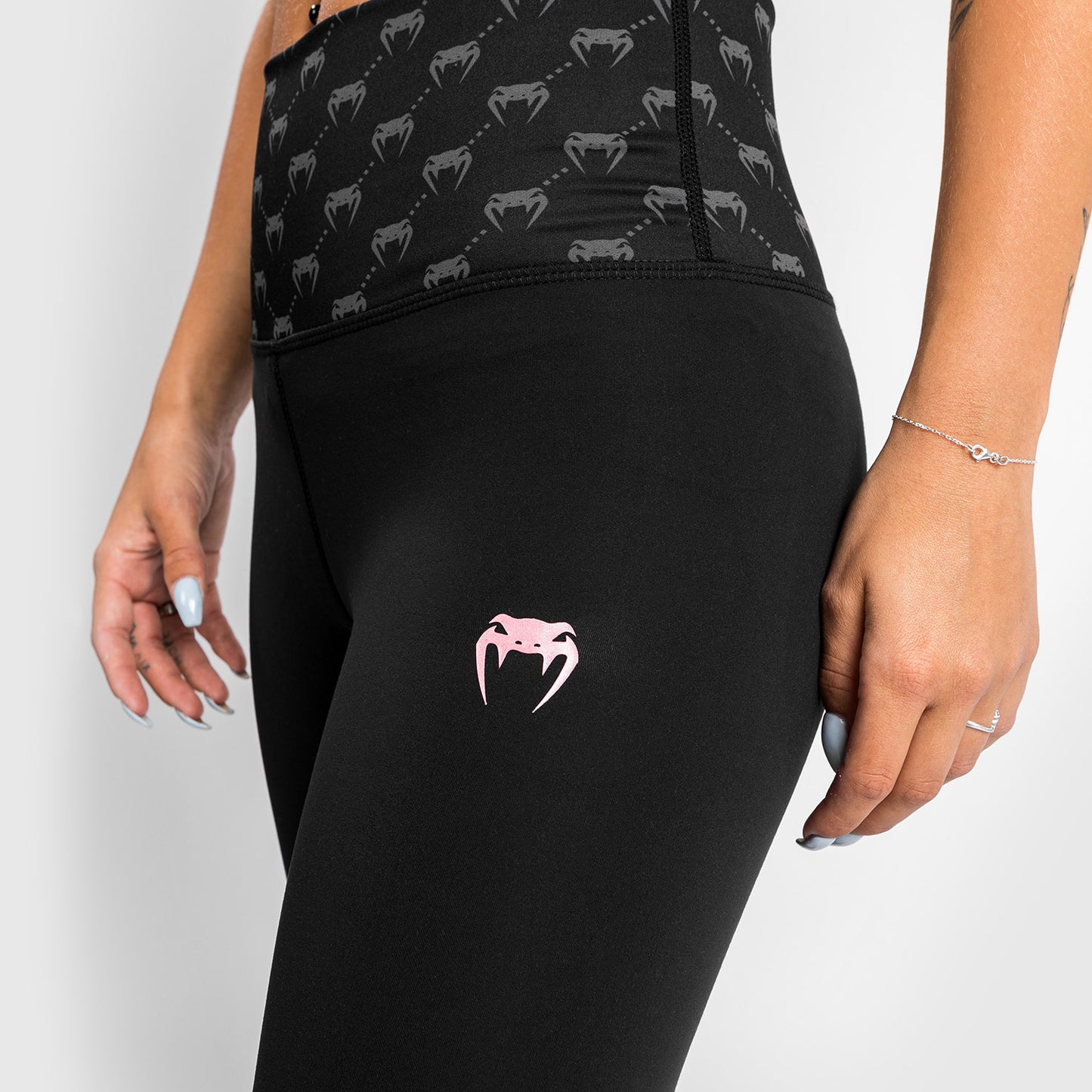 Venum Monogram 7/8 레깅스 – 블랙/핑크 골드