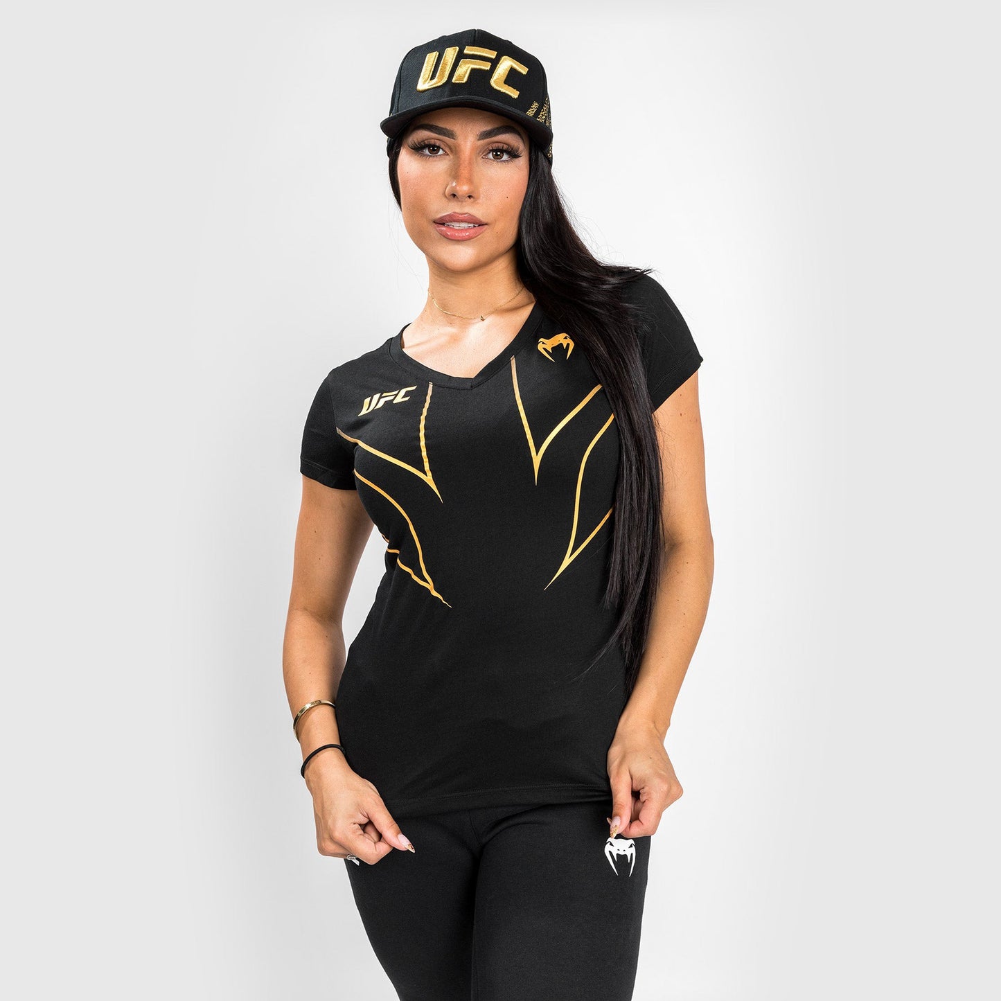 UFC Venum Fight Night 2.0 Replica 여성용 티셔츠 – 챔피언