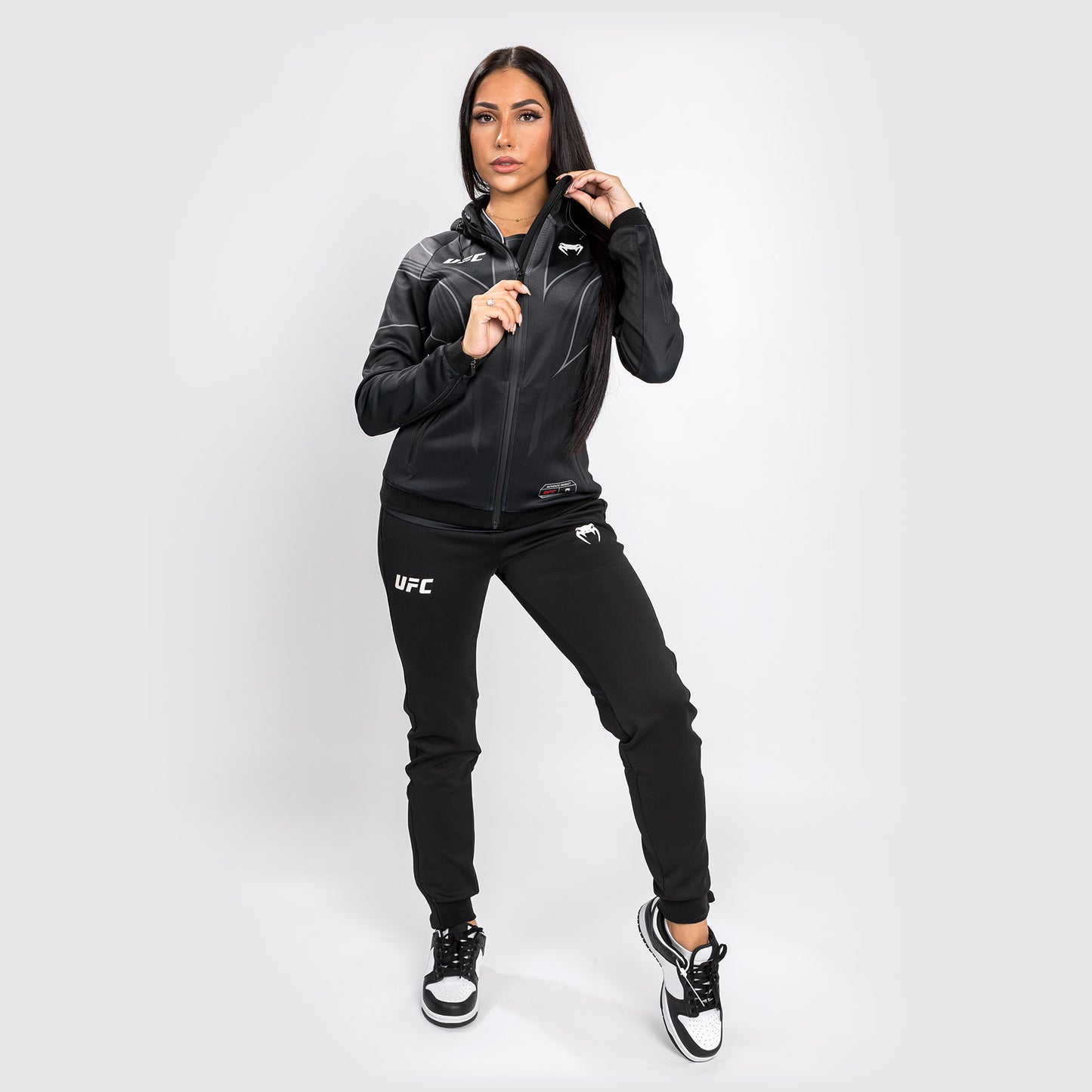 UFC Venum Authentic Fight Night 2.0 여성용 워크아웃 후디 – 블랙