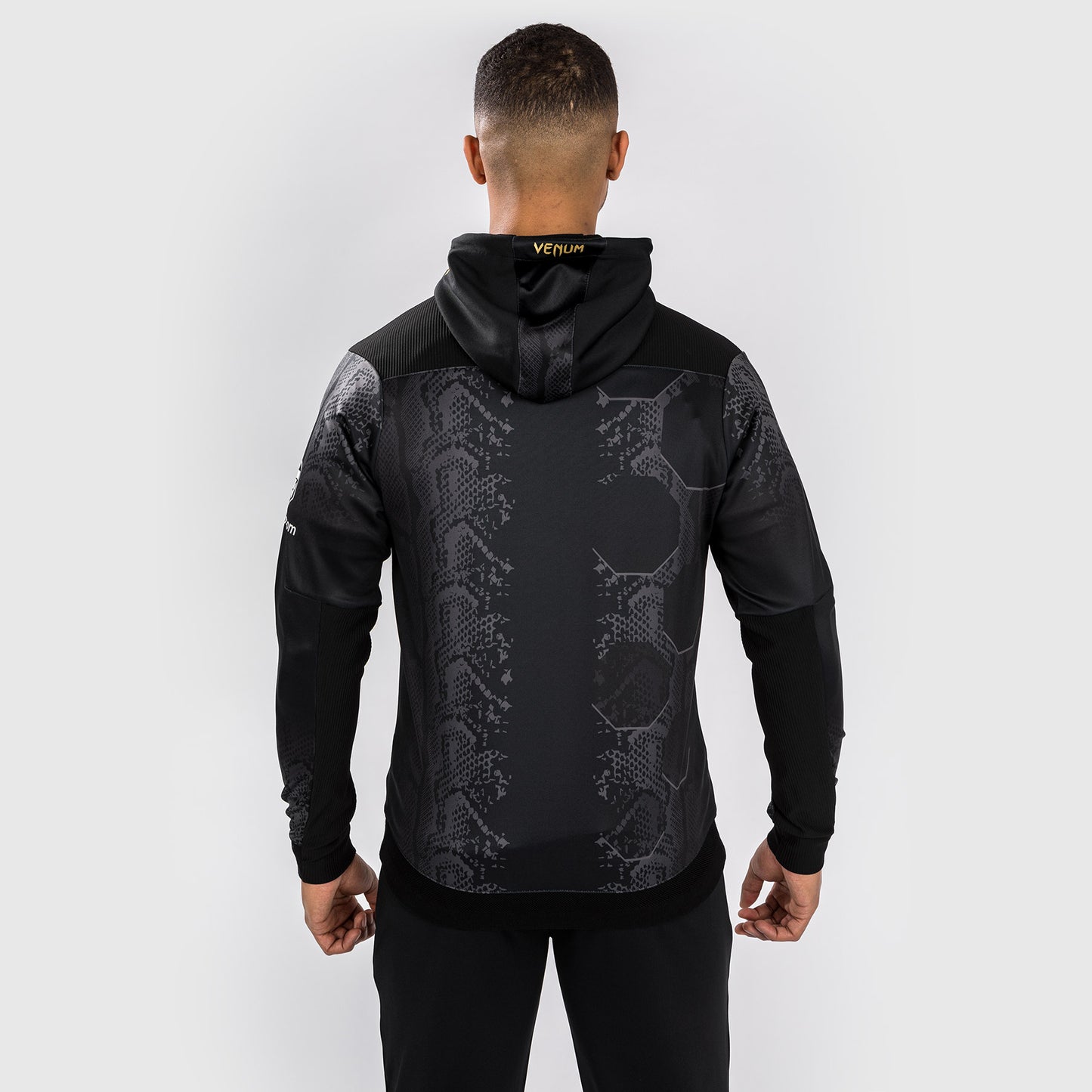 UFC Adrenaline by Venum Authentic Fight Night 남성용 워크아웃 후디 – 챔피언