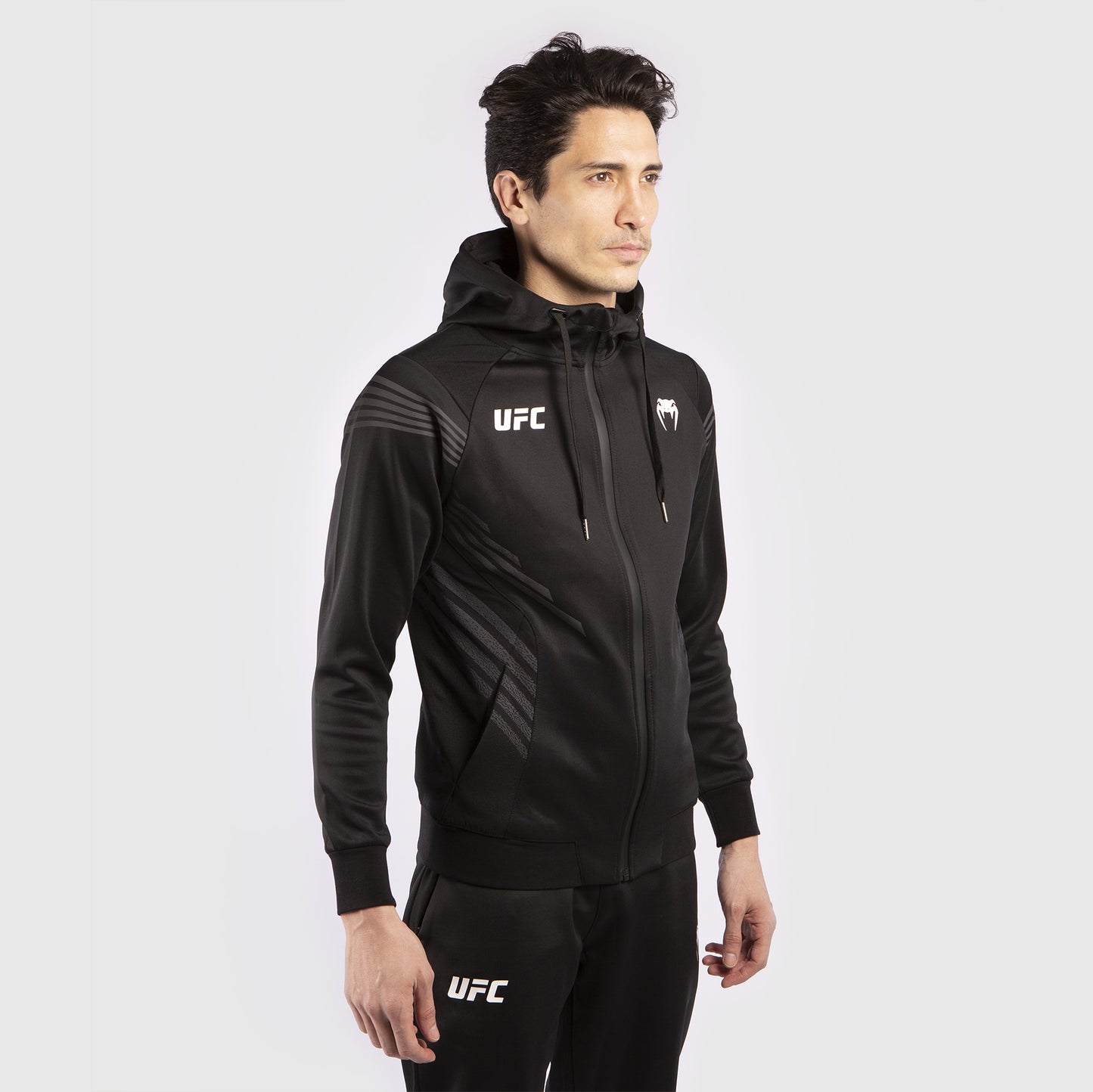 UFC Venum Pro Line 남성용 후디 – 블랙
