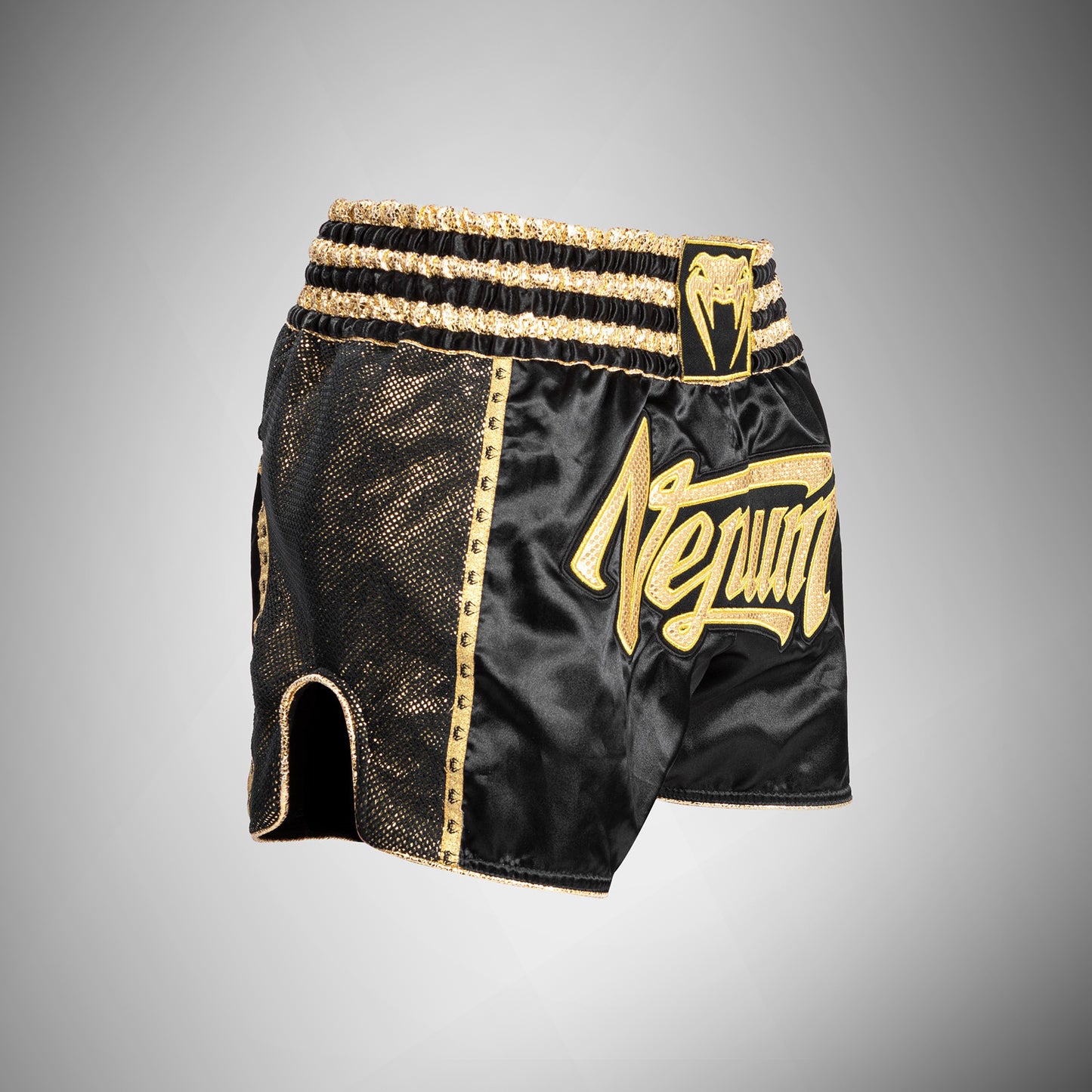 Venum Absolute 2.0 무에타이 쇼츠 – 블랙/골드