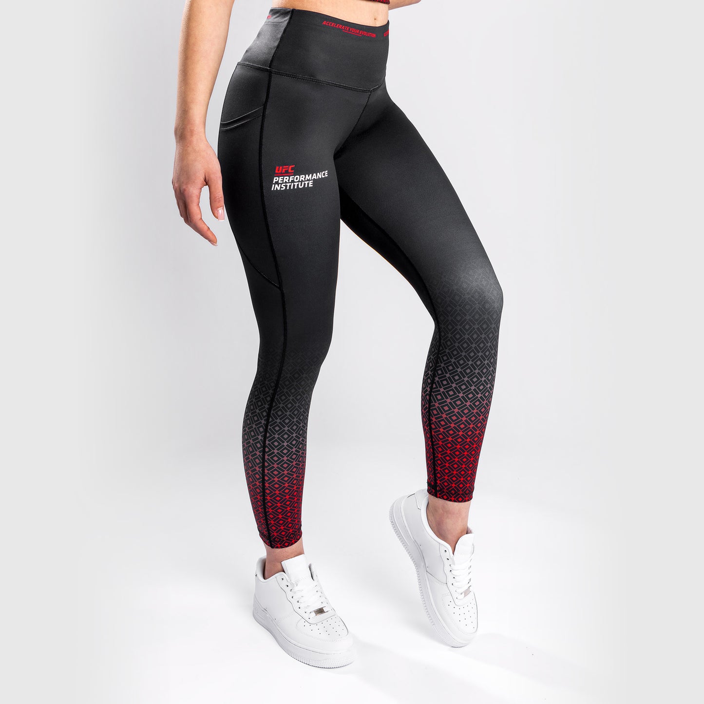 UFC Venum Performance Institute 레깅스 – 블랙/레드