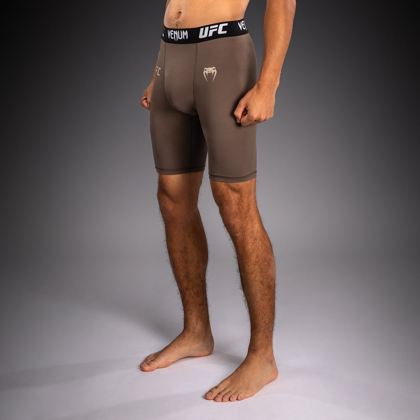 Venum UFC Unity by Venum Authentic Fight Week 남성 기능성 컴프레션 쇼츠 - 브라운