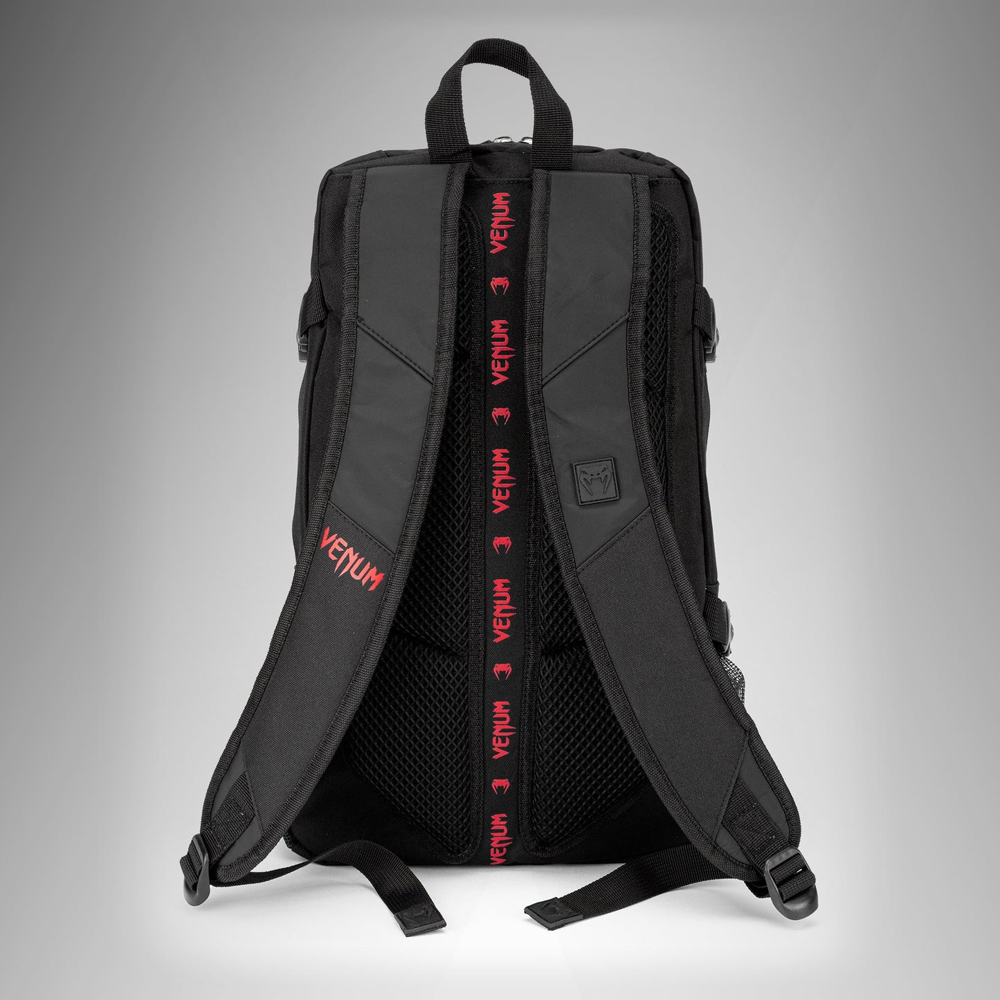 Venum Challenger Pro Evo 백팩 (20-25L) – 블랙/레드