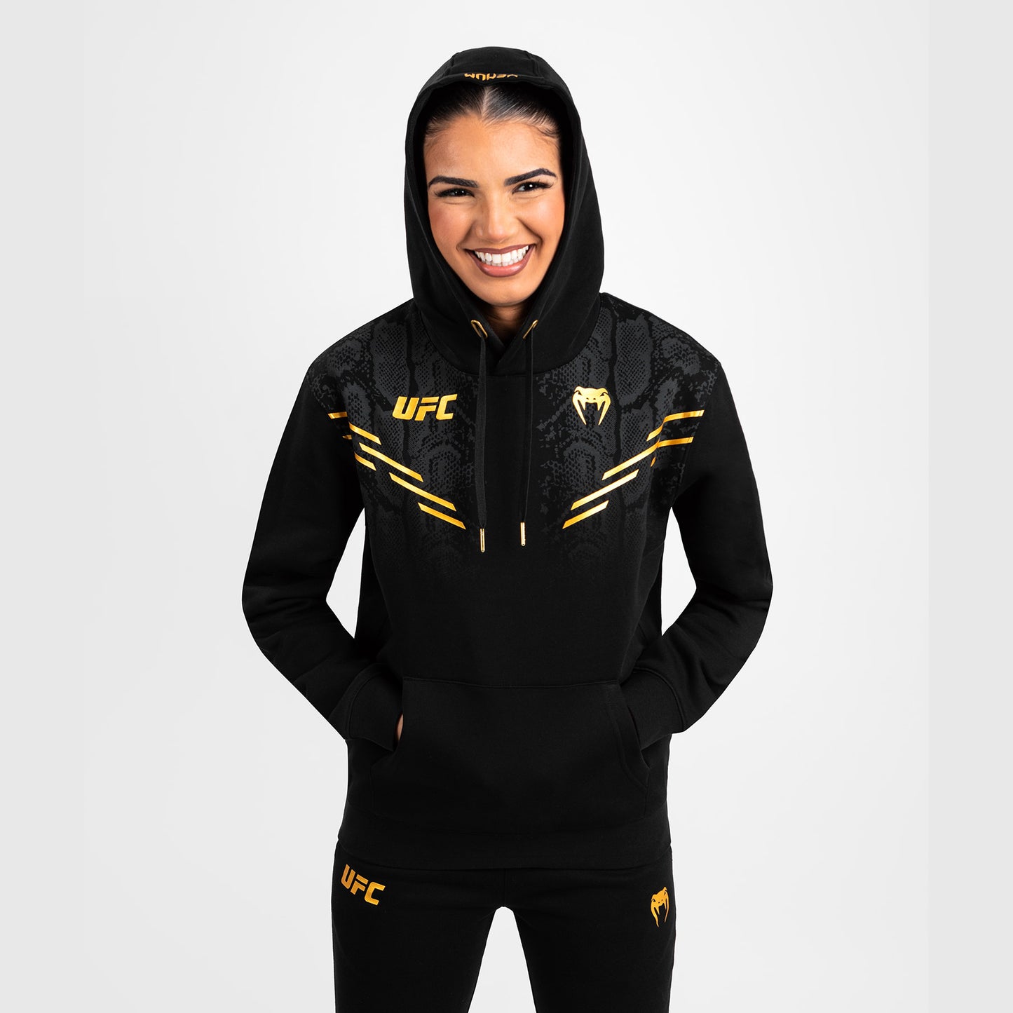 UFC Adrenaline by Venum Replica 여성용 풀오버 후디 – 챔피언