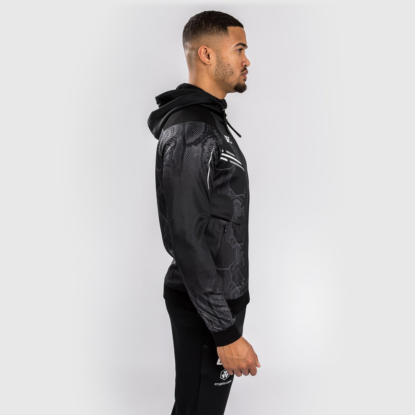 UFC Adrenaline by Venum Authentic Fight Night 남성용 워크아웃 후디 – 블랙