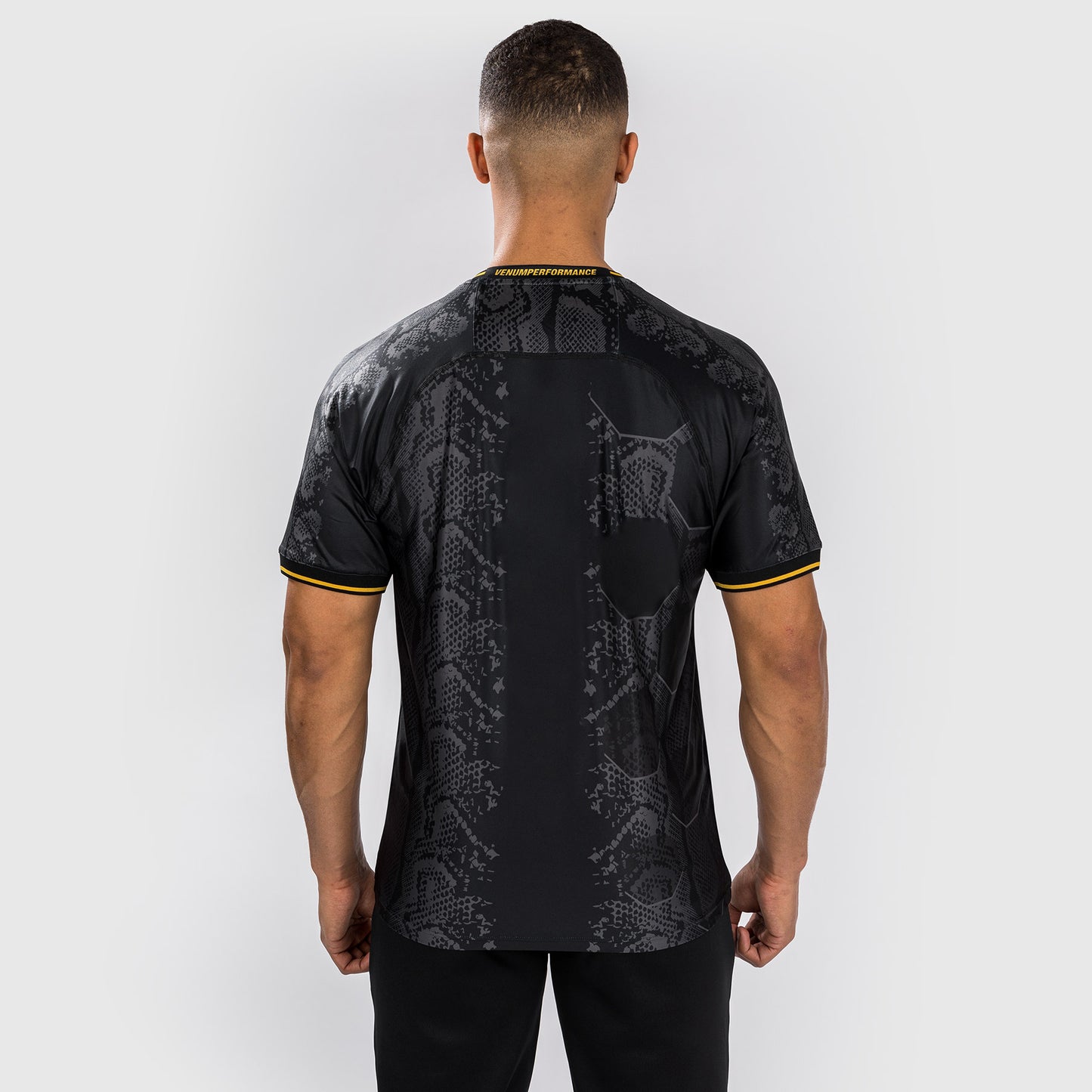 UFC Adrenaline by Venum Authentic Fight Night 남성용 워크아웃 저지 – 챔피언