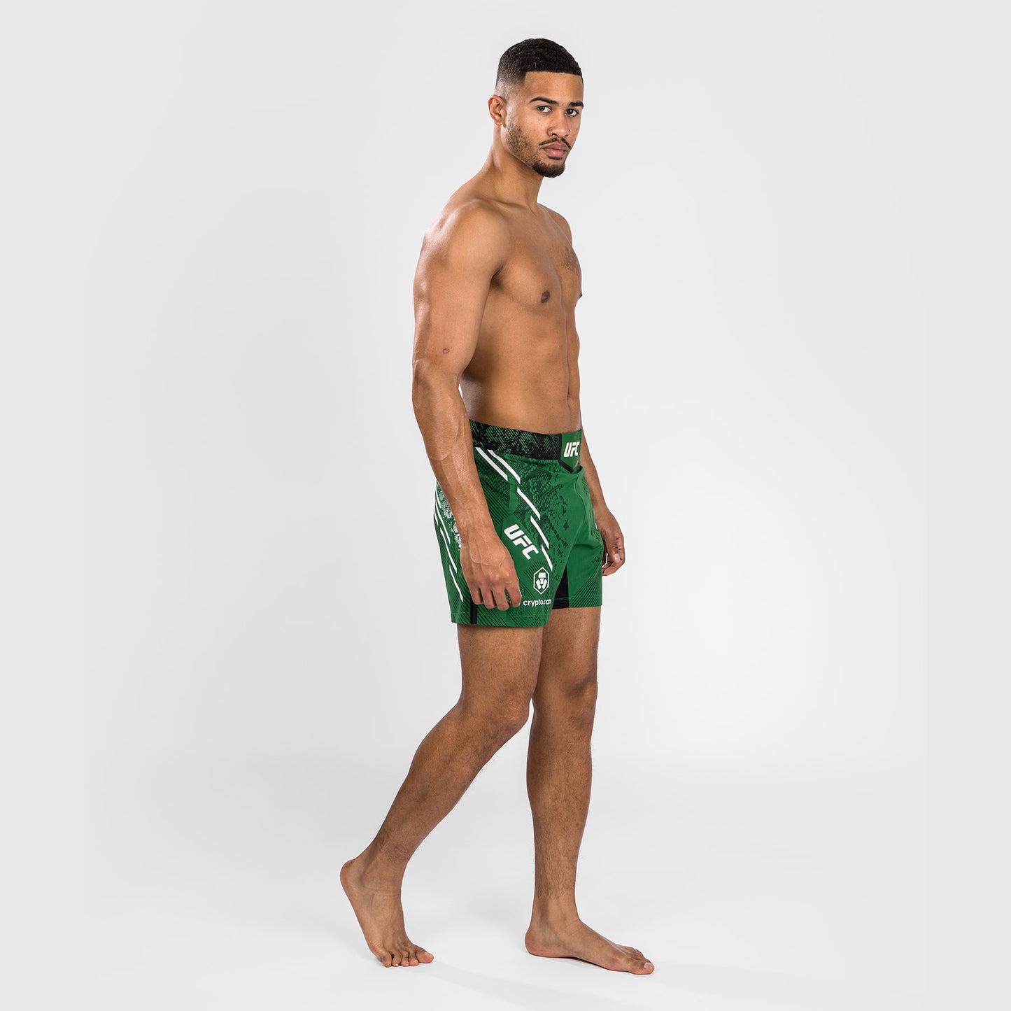 UFC Adrenaline by Venum Authentic Fight Night 남성용 파이트 쇼츠 – 숏 핏 – 그린