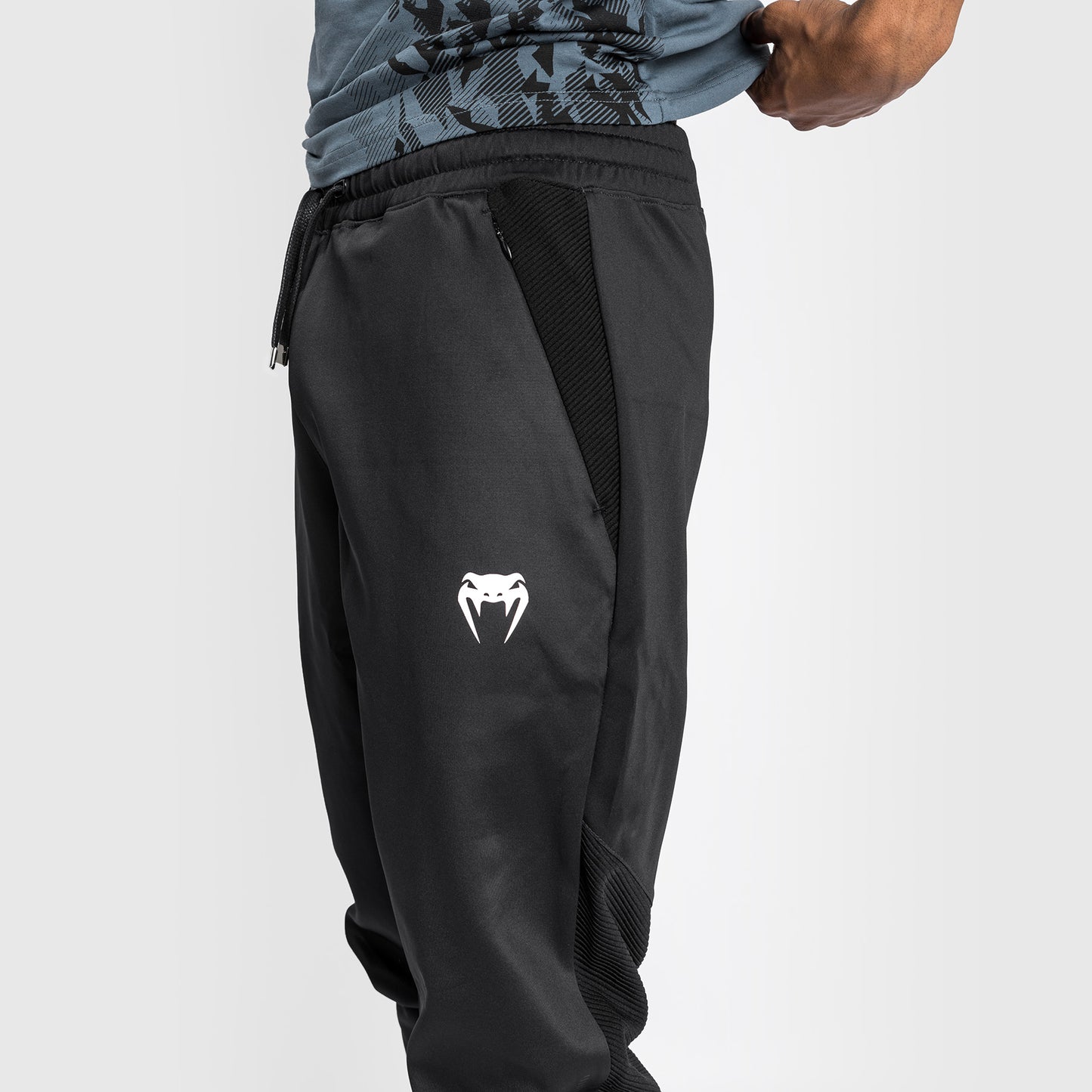 UFC Venum Authentic Fight Week 남성용 팬츠 – 블랙